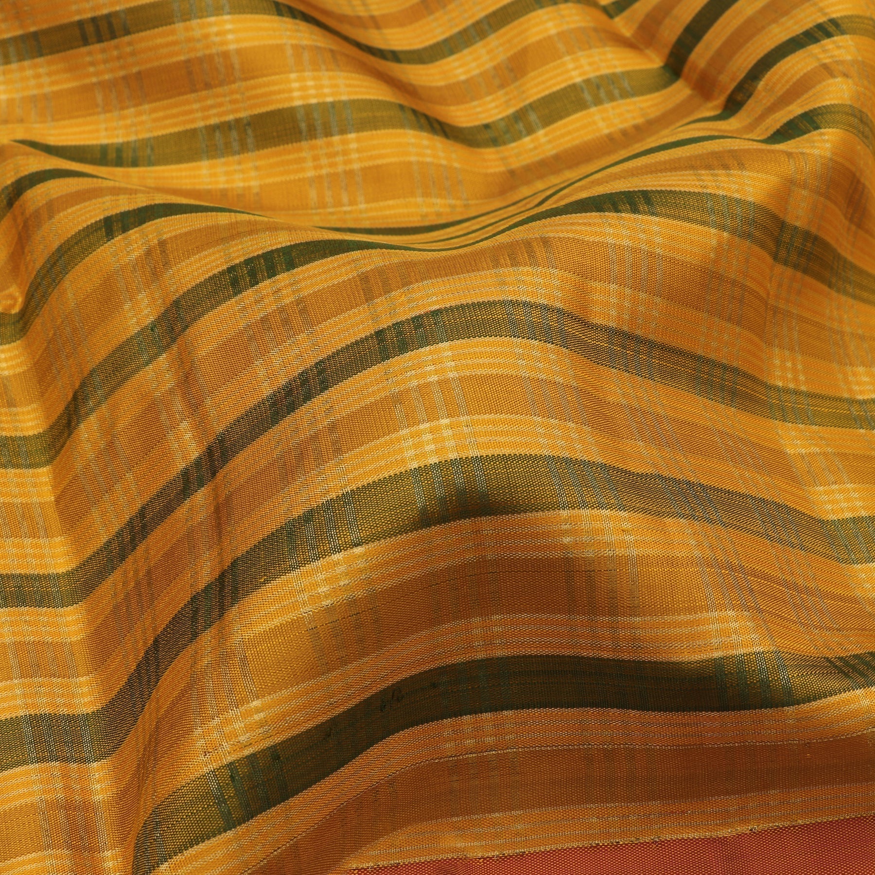 Kanakavalli Kanjivaram Silk Sari 20-040-HS001-00604 - Fabric View