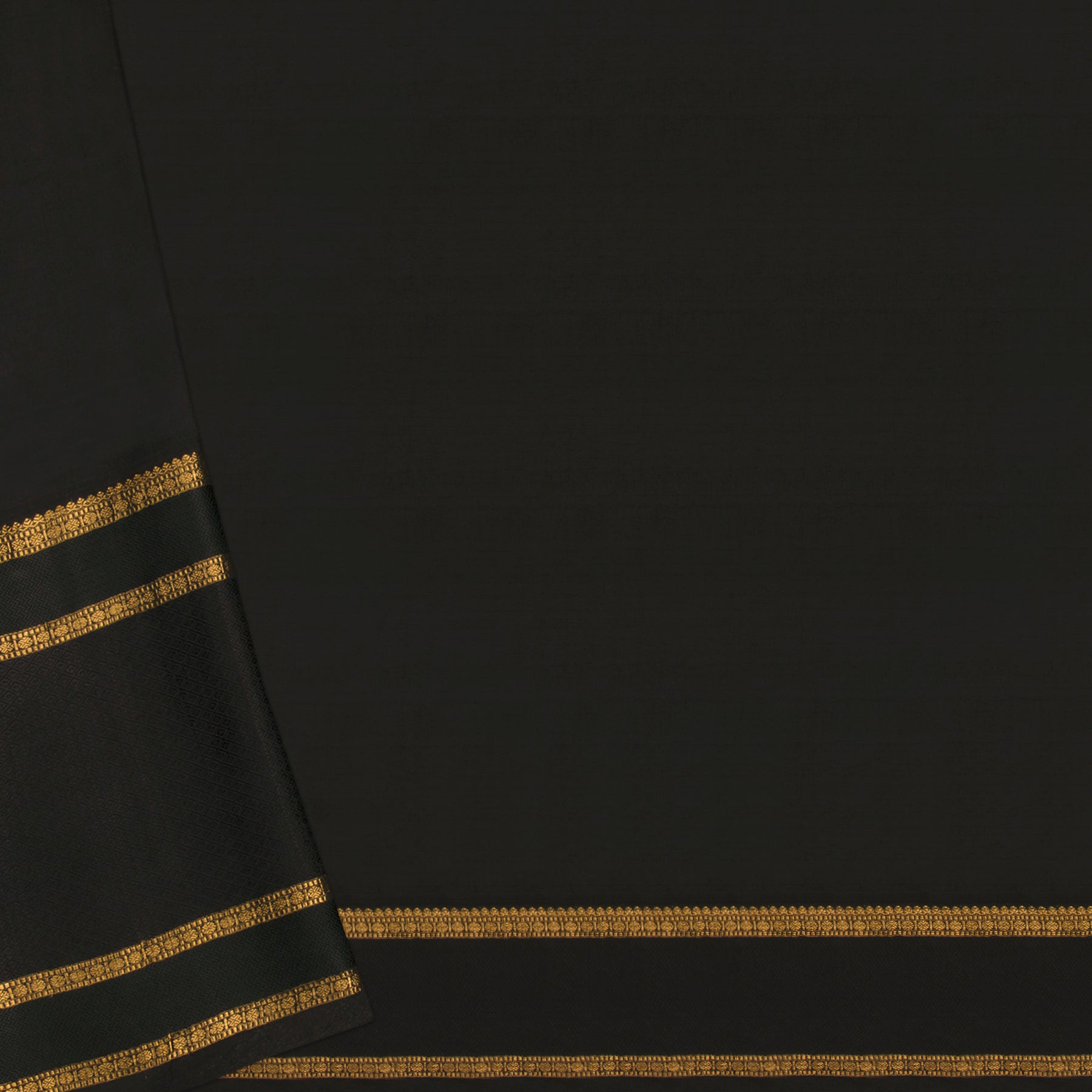 Kanakavalli Kanjivaram Silk Sari 20-100-HS001-01472 - Blouse View