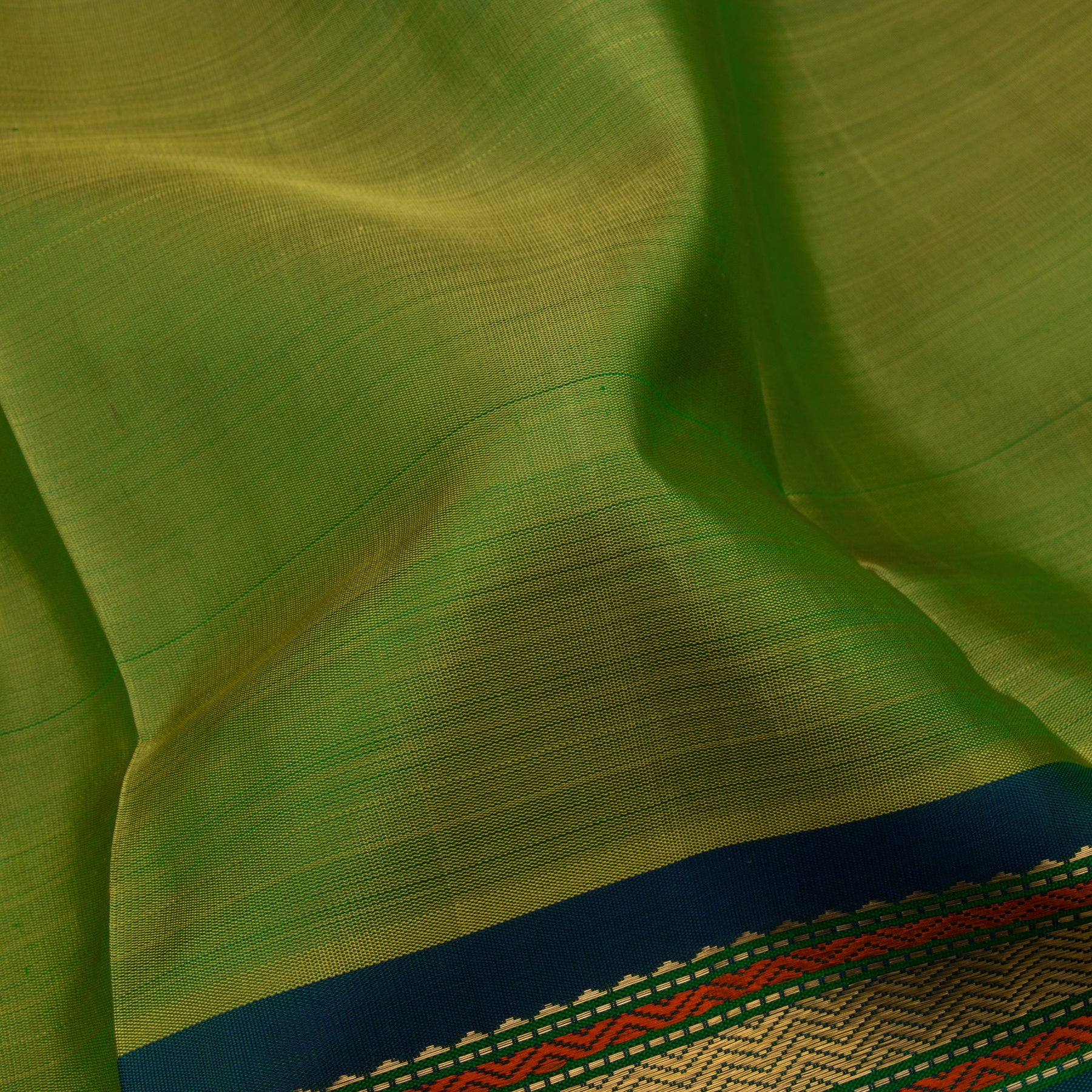 Kanakavalli Kanjivaram Silk Sari 22-040-HS001-03488 - Fabric View