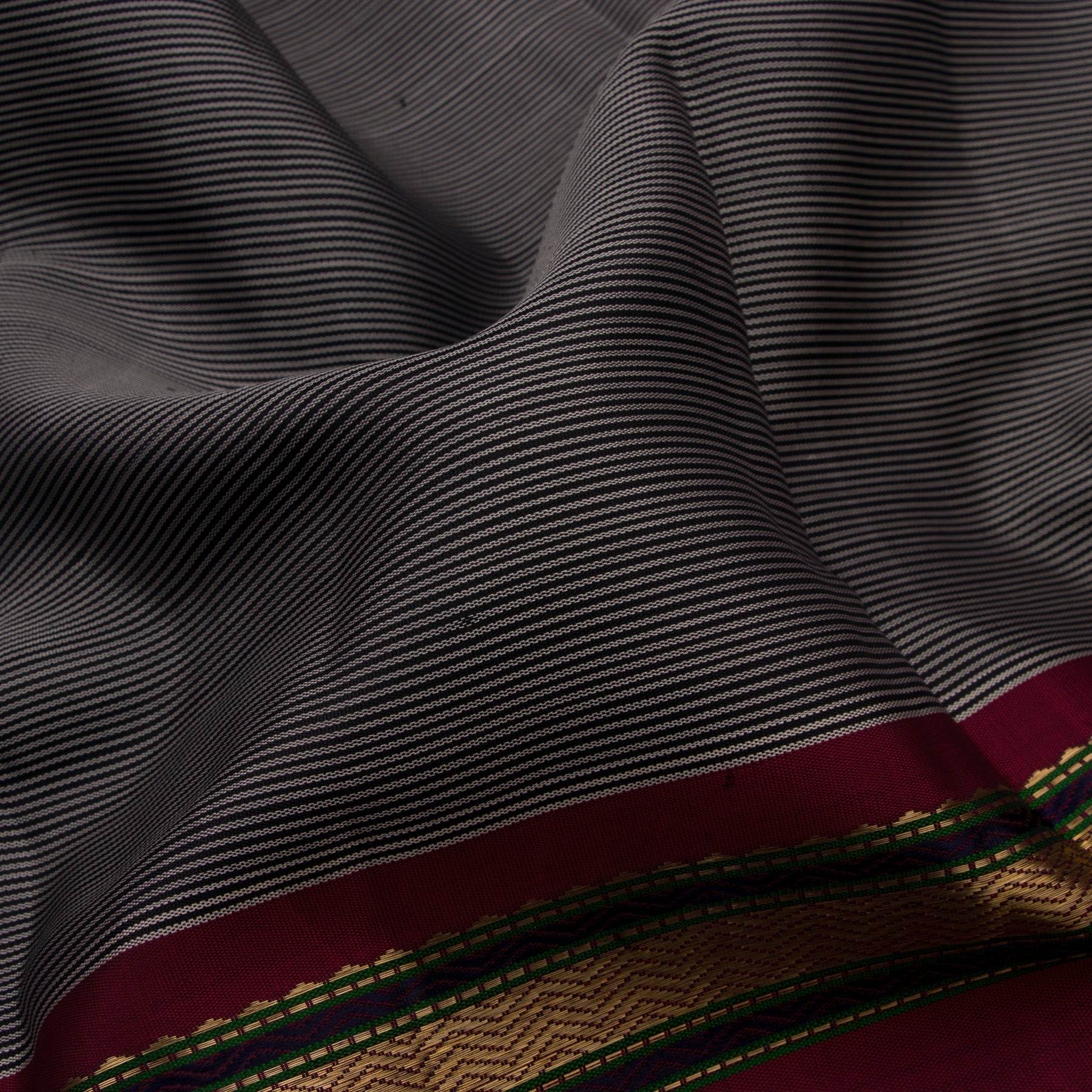 Kanakavalli Kanjivaram Silk Sari 22-040-HS001-07992 - Fabric View
