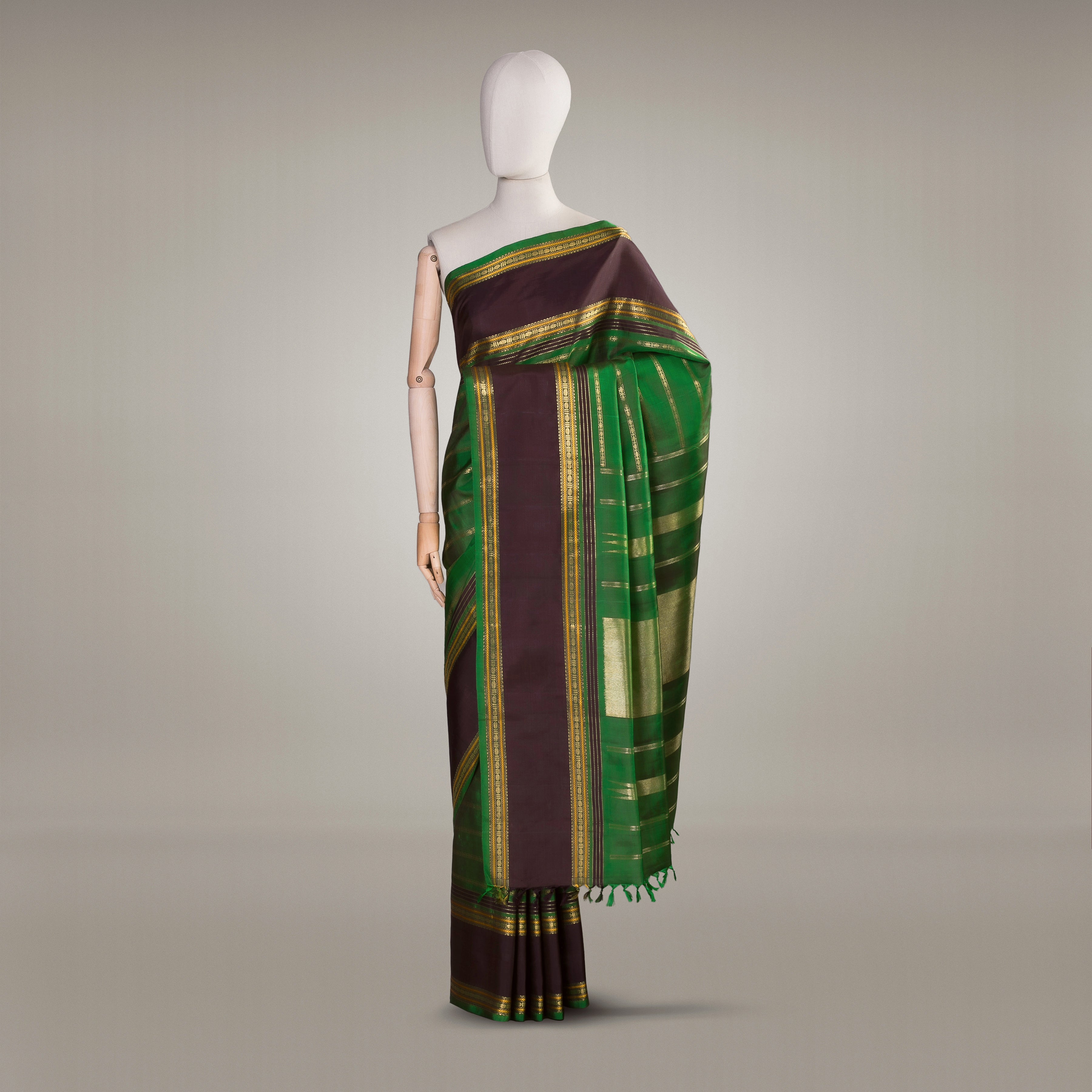 Kanakavalli Kanjivaram Silk Sari 22-040-HS001-10403 - Drape View