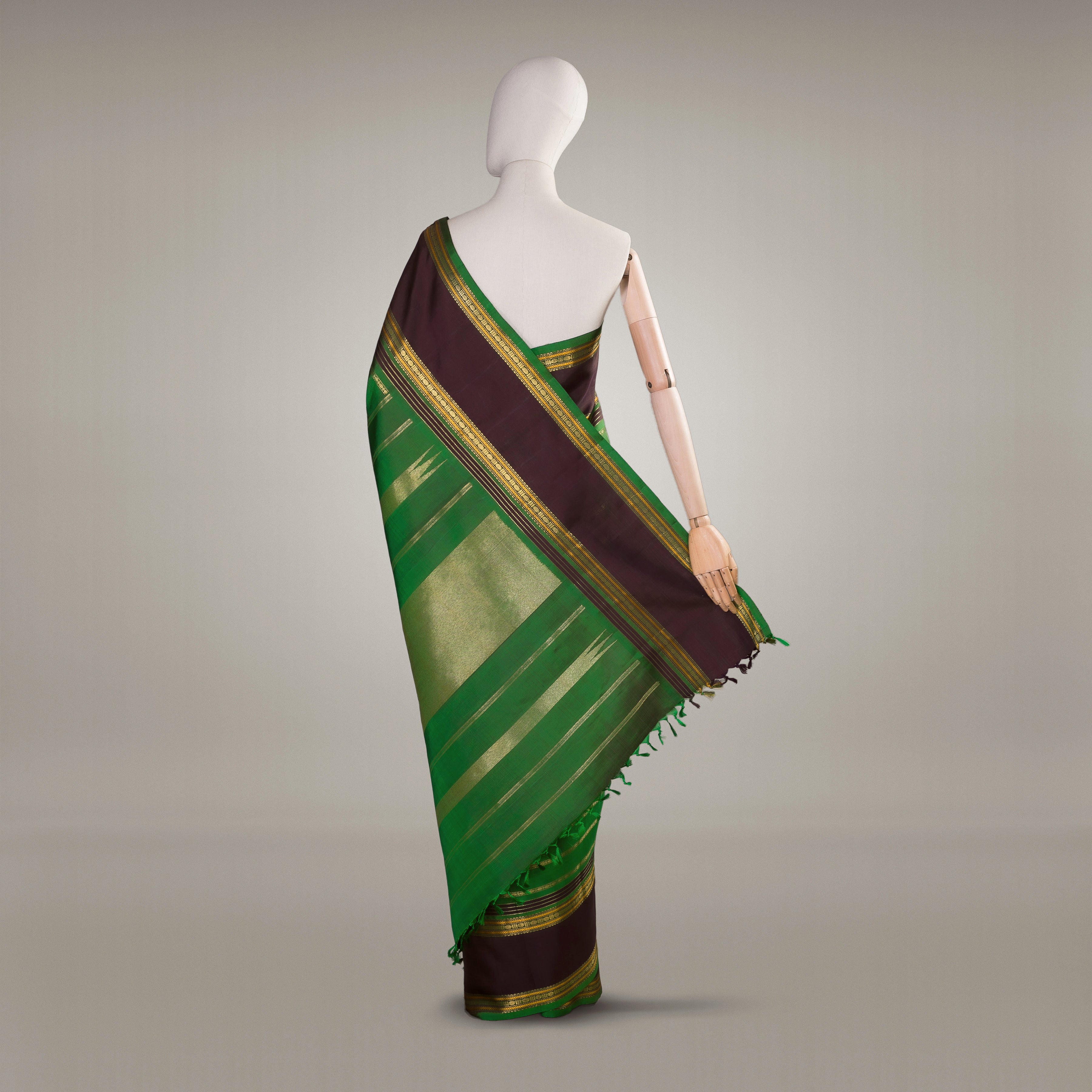 Kanakavalli Kanjivaram Silk Sari 22-040-HS001-10403 - Drape View2