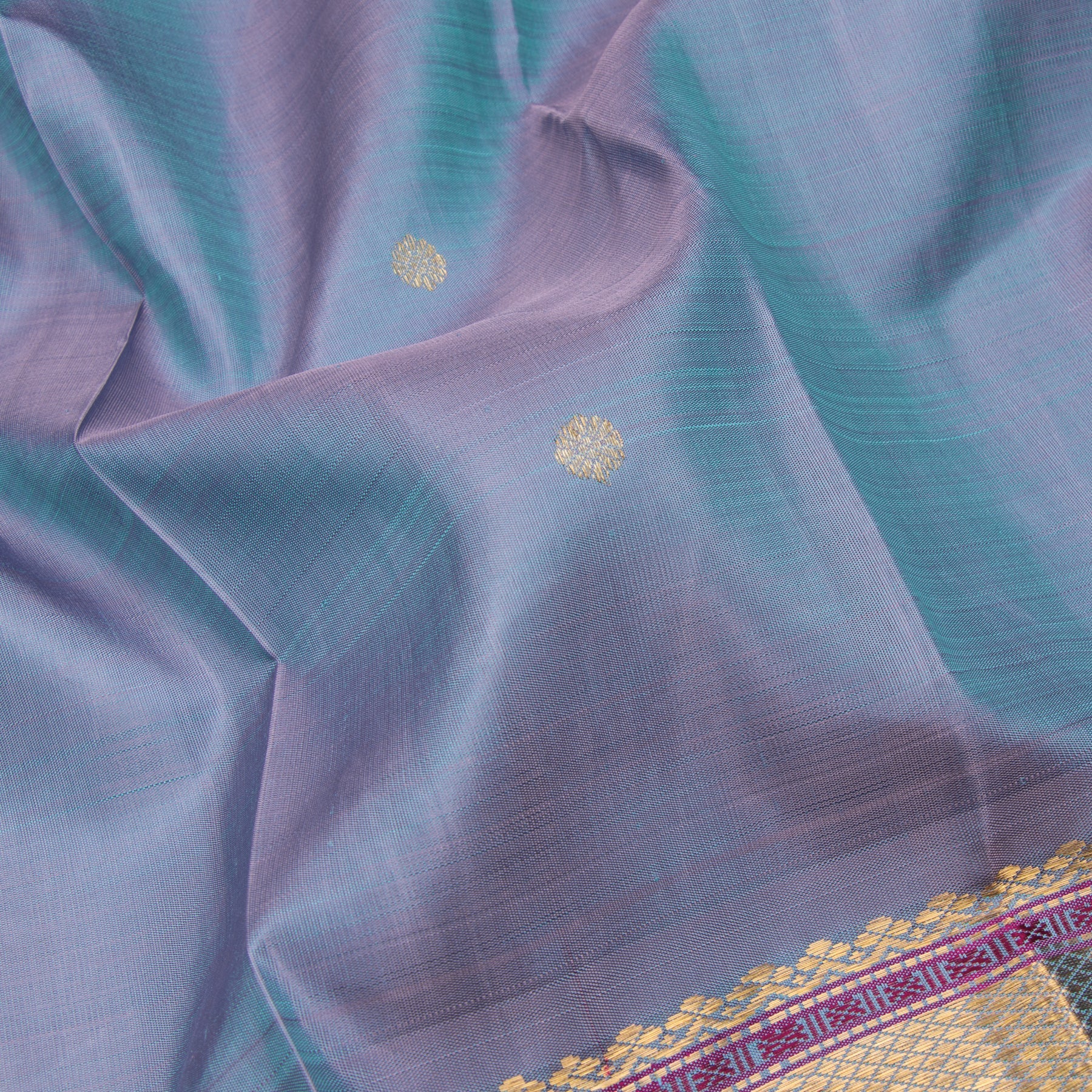 Kanakavalli Kanjivaram Silk Sari 22-040-HS001-12923 - Fabric View