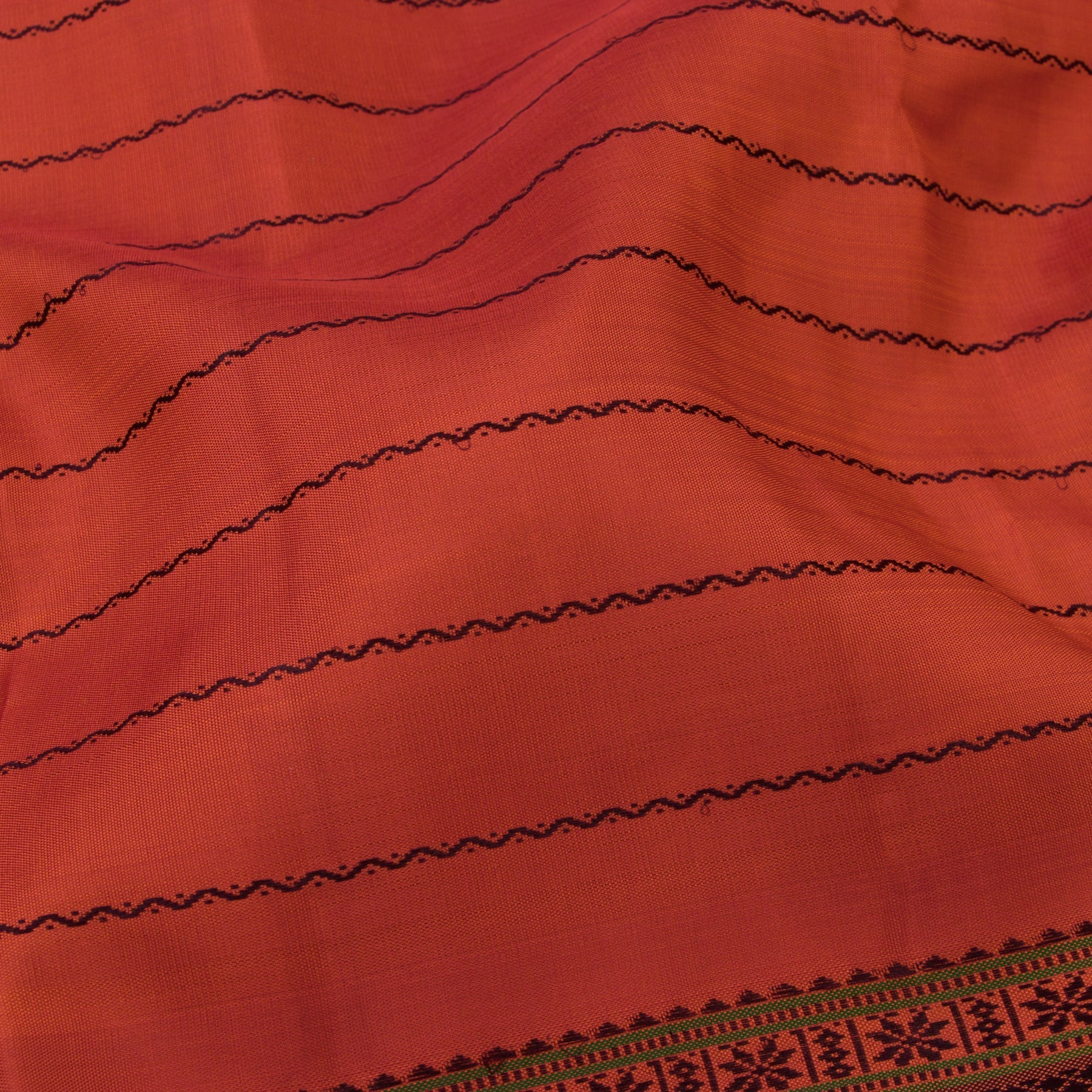 Kanakavalli Kanjivaram Silk Sari 22-040-HS001-12984 - Fabric View