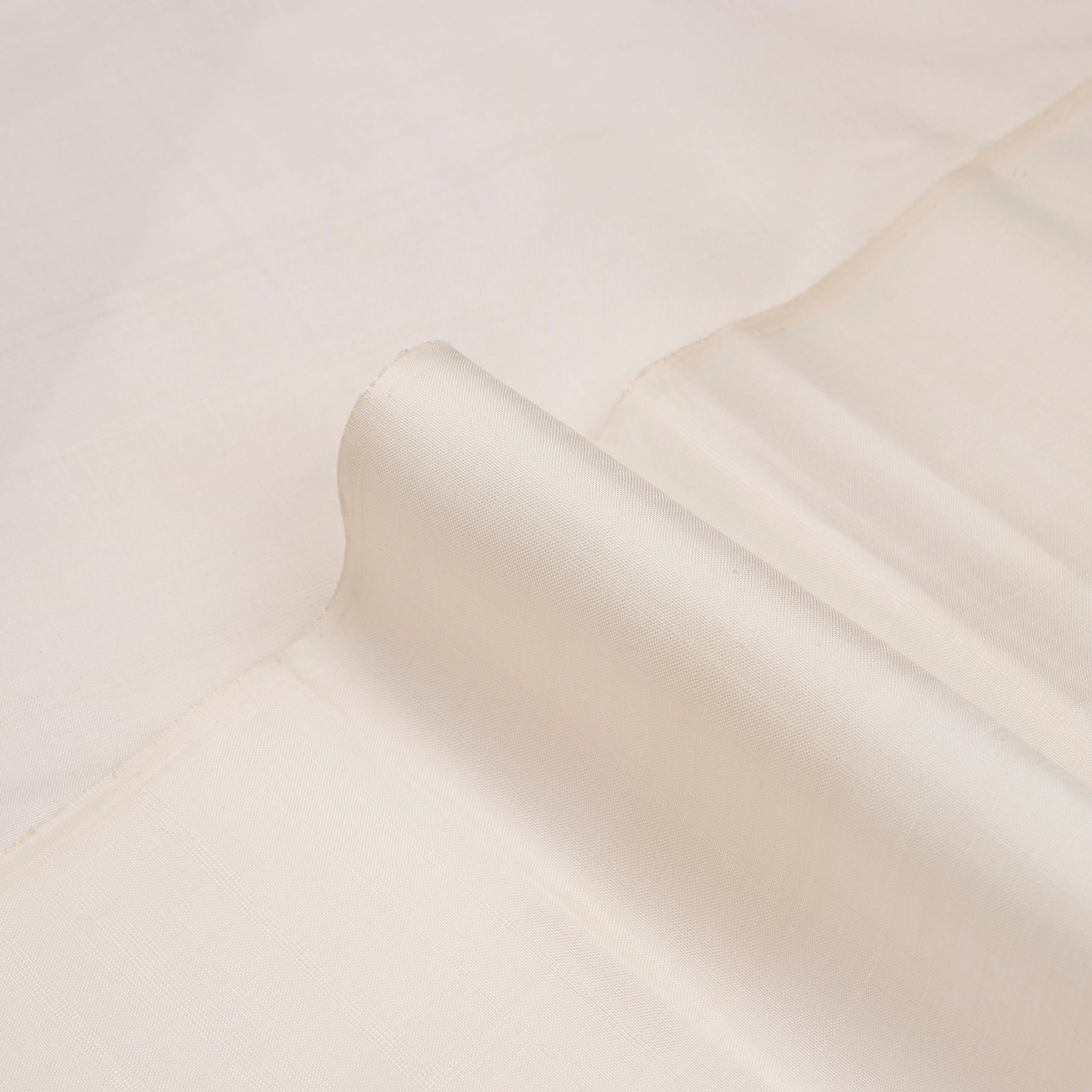 Kanakavalli Kanjivaram Silk Fabric Length 22-110-HF001-10369 - Profile View