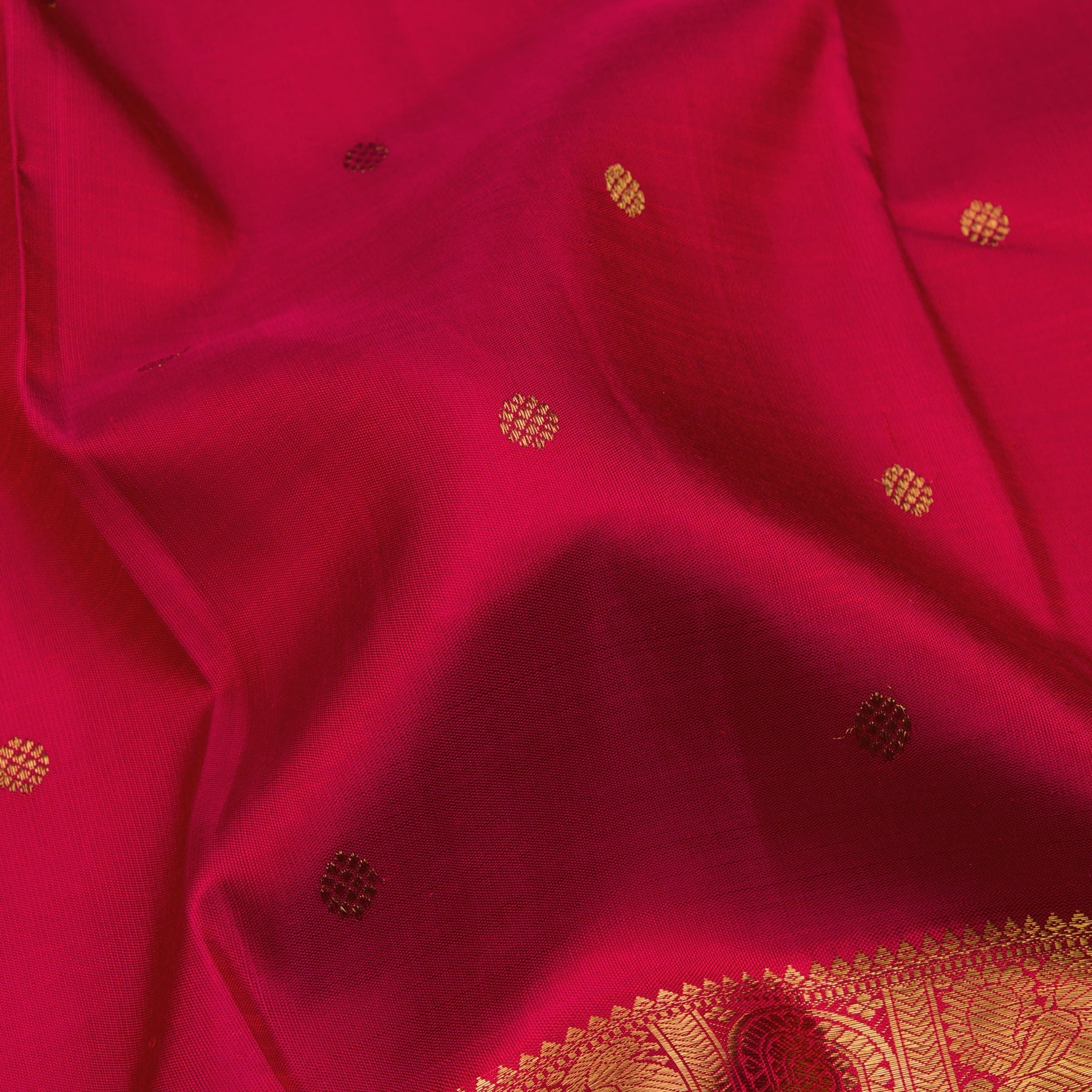 Kanakavalli Kanjivaram Silk Sari 22-110-HS001-02726 - Fabric View