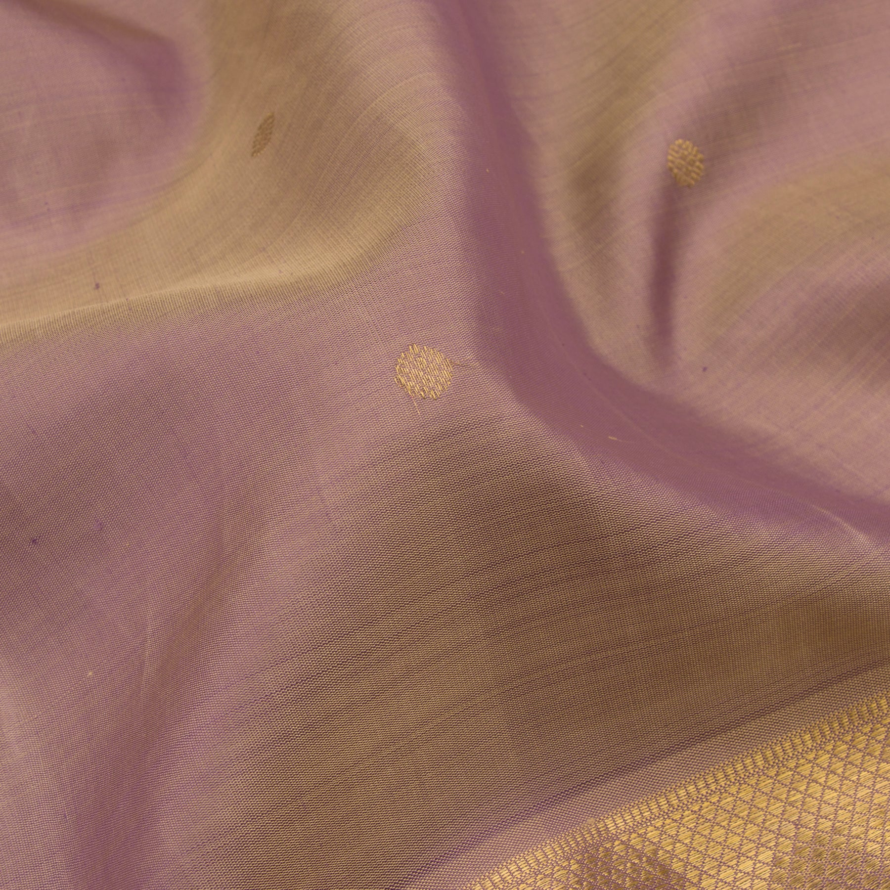Kanakavalli Kanjivaram Silk Sari 22-110-HS001-03738 - Fabric View