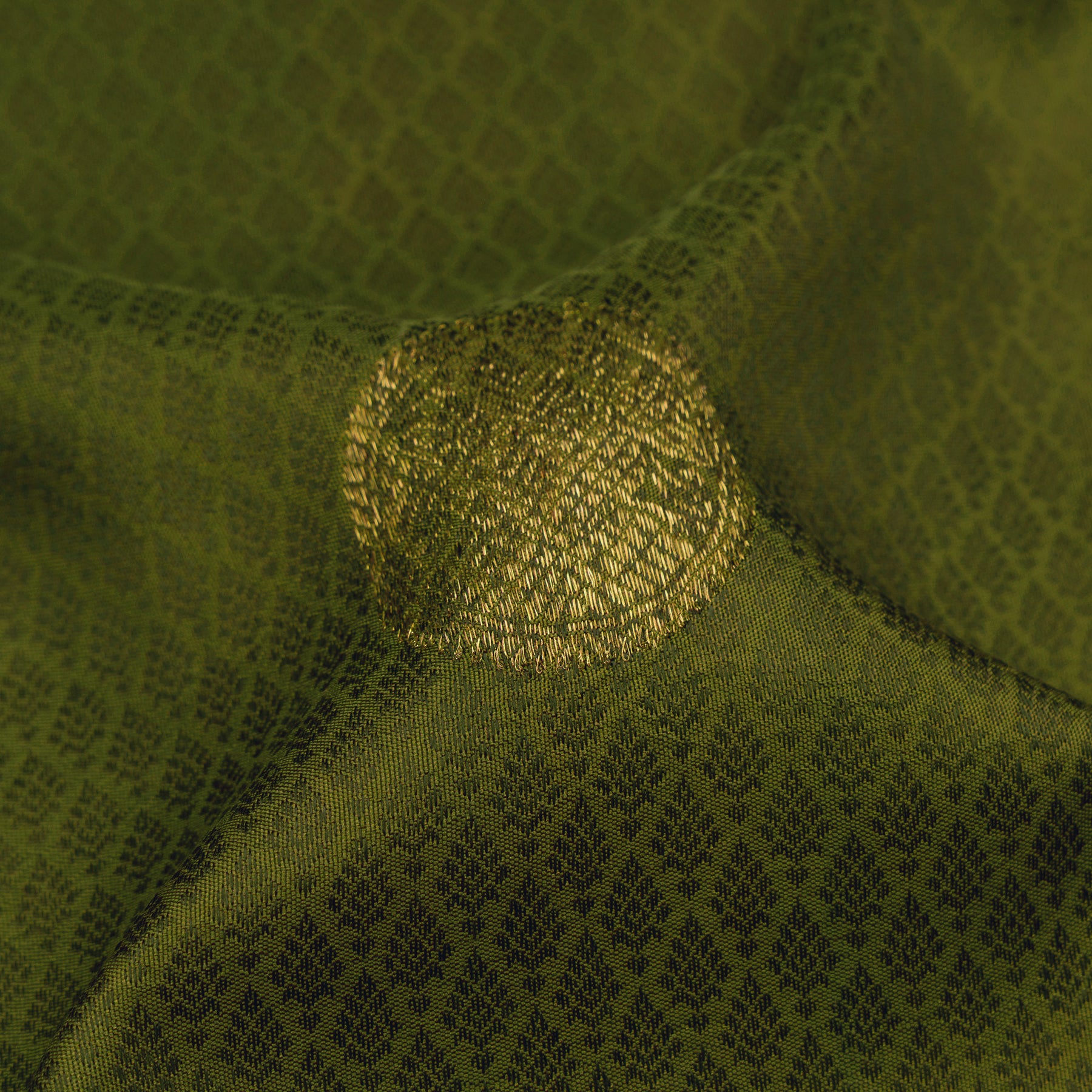 Kanakavalli Kanjivaram Silk Sari 22-110-HS001-04887 - Fabric View
