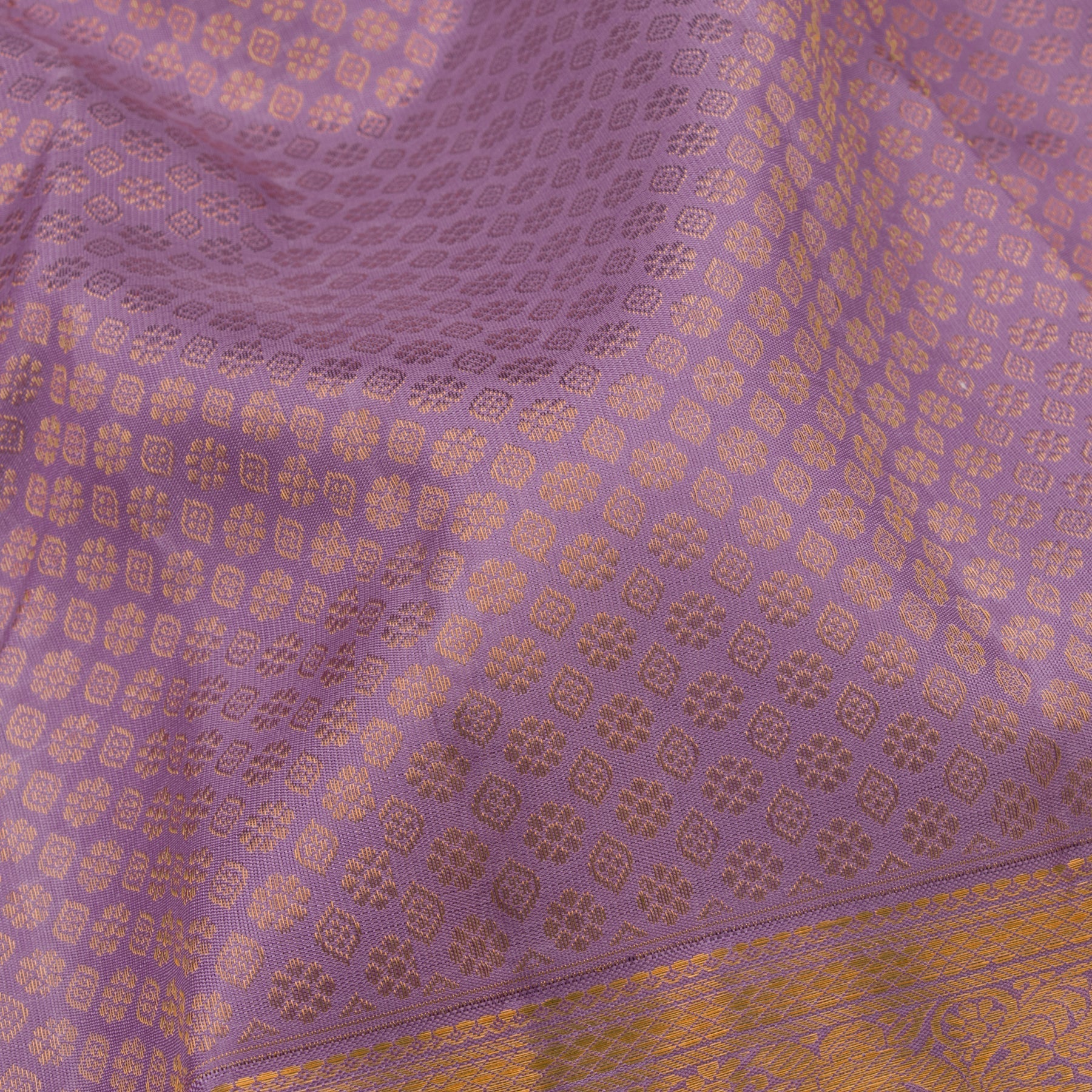 Kanakavalli Kanjivaram Silk Sari 22-110-HS001-07491 - Fabric View