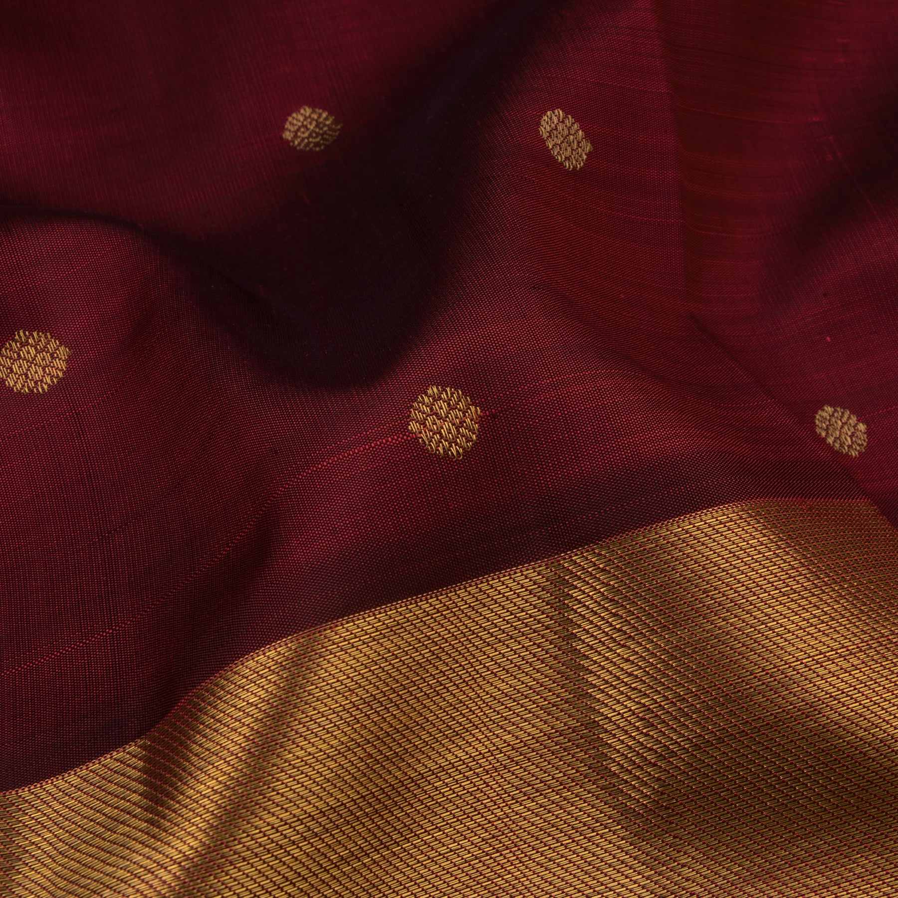 Kanakavalli Kanjivaram Silk Sari 22-110-HS001-08539 - Fabric View