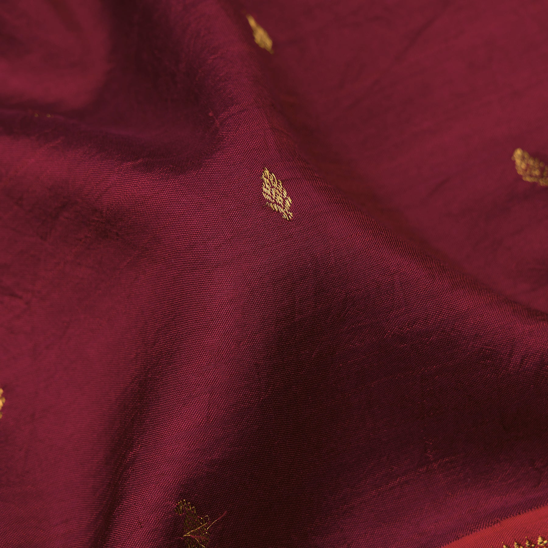 Kanakavalli Kanjivaram Silk Sari 22-110-HS001-11061 - Fabric View