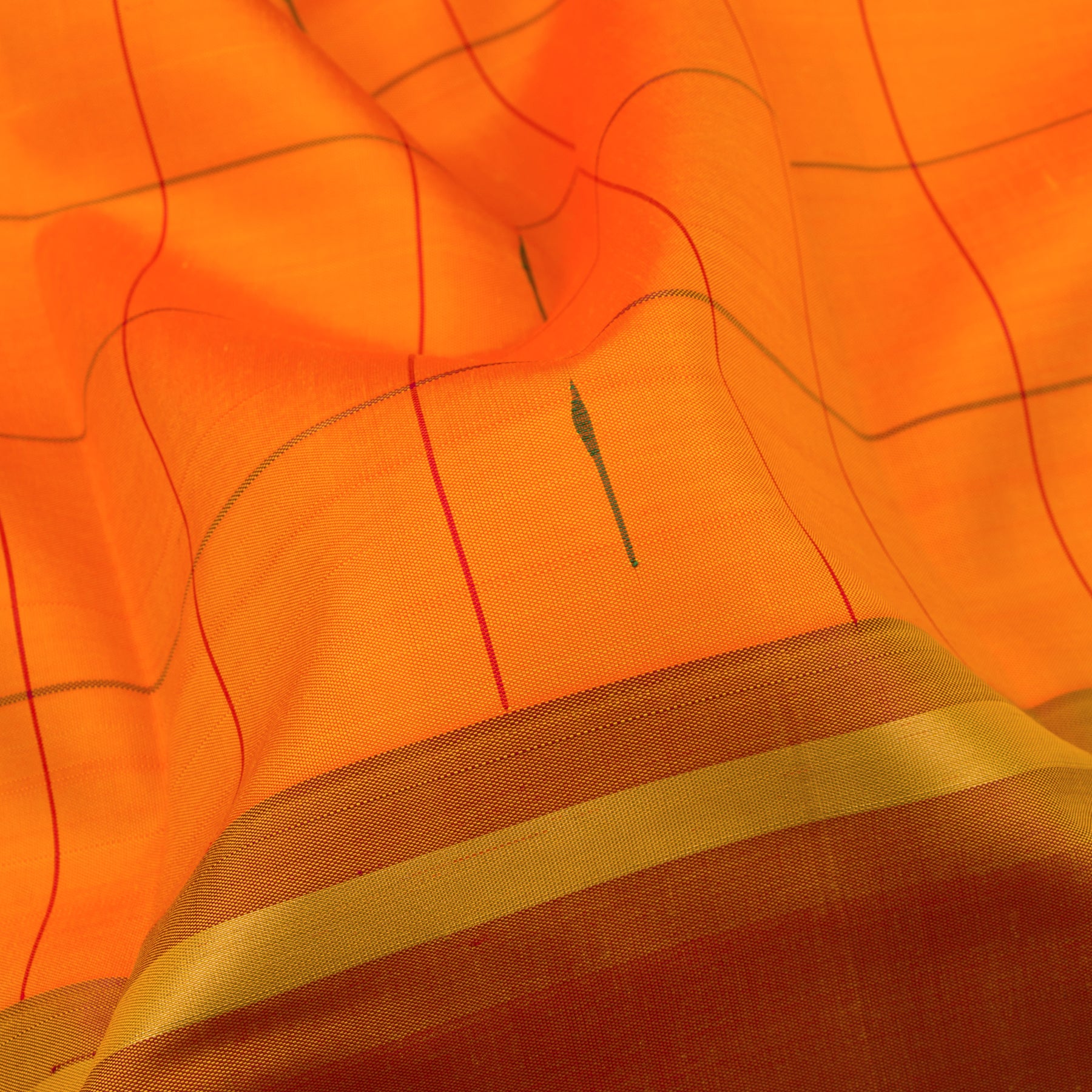 Kanakavalli Kanjivaram Silk Sari 22-560-HS001-04245 - Fabric View