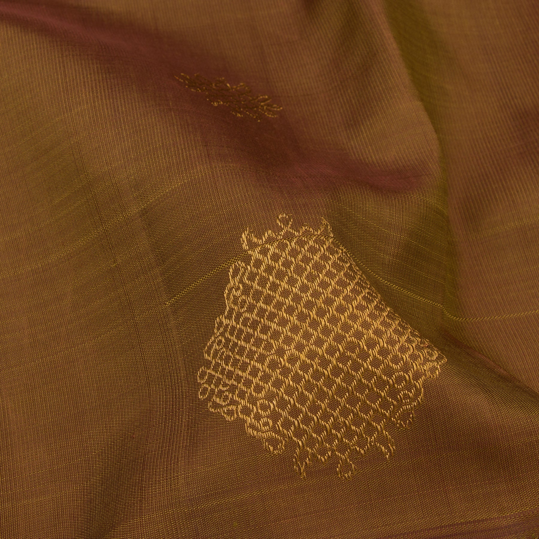 Kanakavalli Kanjivaram Silk Sari 22-595-HS001-09618 - Fabric View