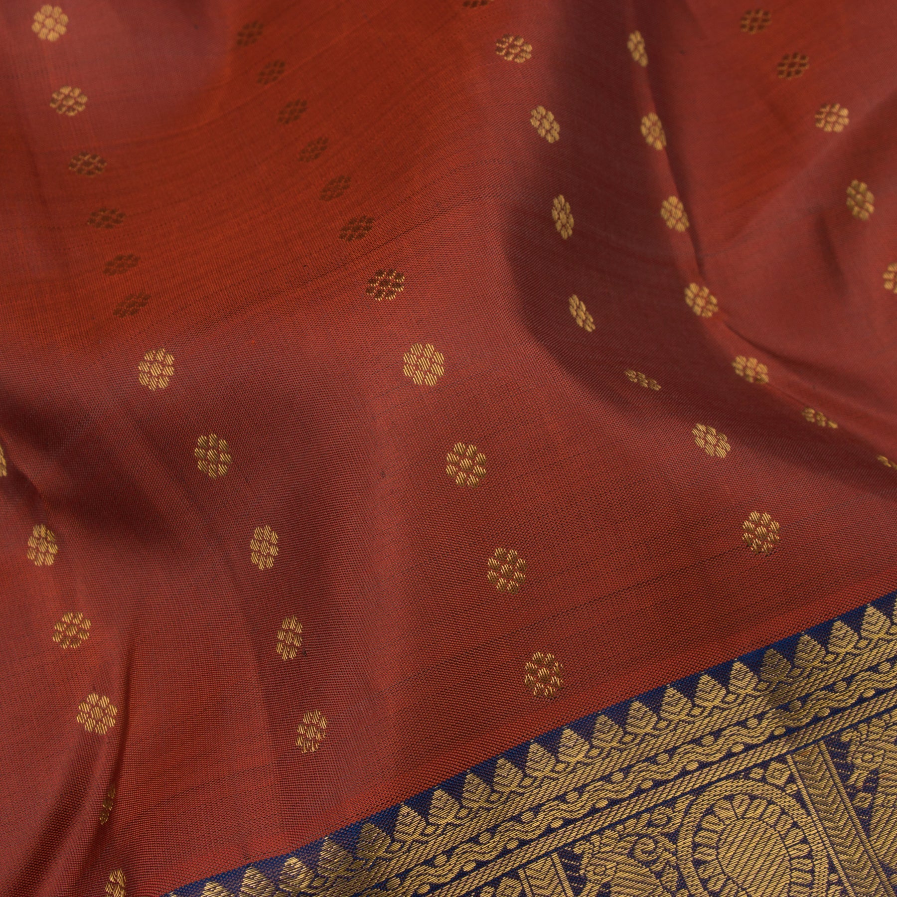 Kanakavalli Kanjivaram Silk Sari 22-595-HS001-12403 - Fabric View