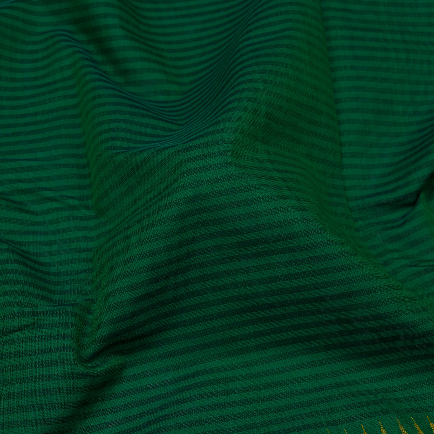Kanakavalli Kanchi Cotton Sari 22-598-HS003-00225 - Fabric View