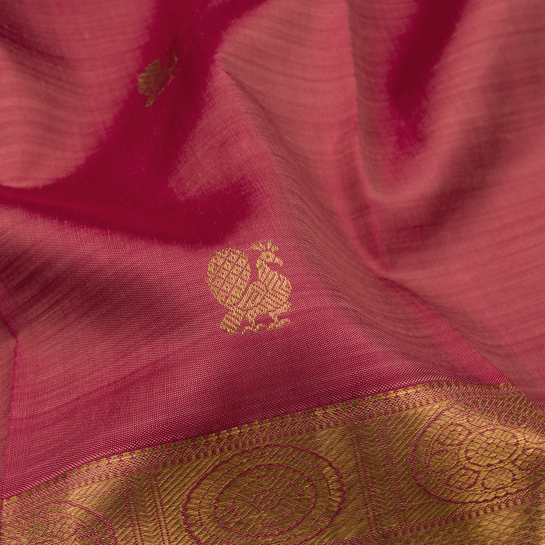 Kanakavalli Kanjivaram Silk Sari 22-599-HS001-08280 - Fabric View