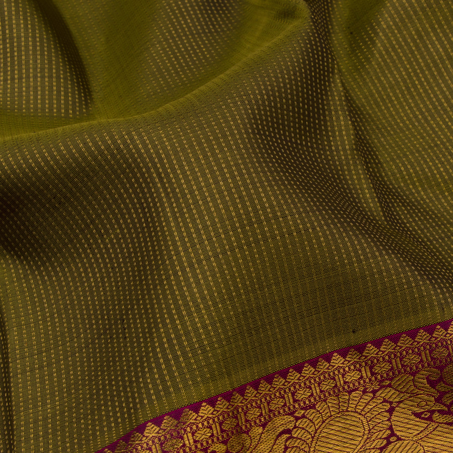 Kanakavalli Kanjivaram Silk Sari 22-599-HS001-10319 - Fabric View