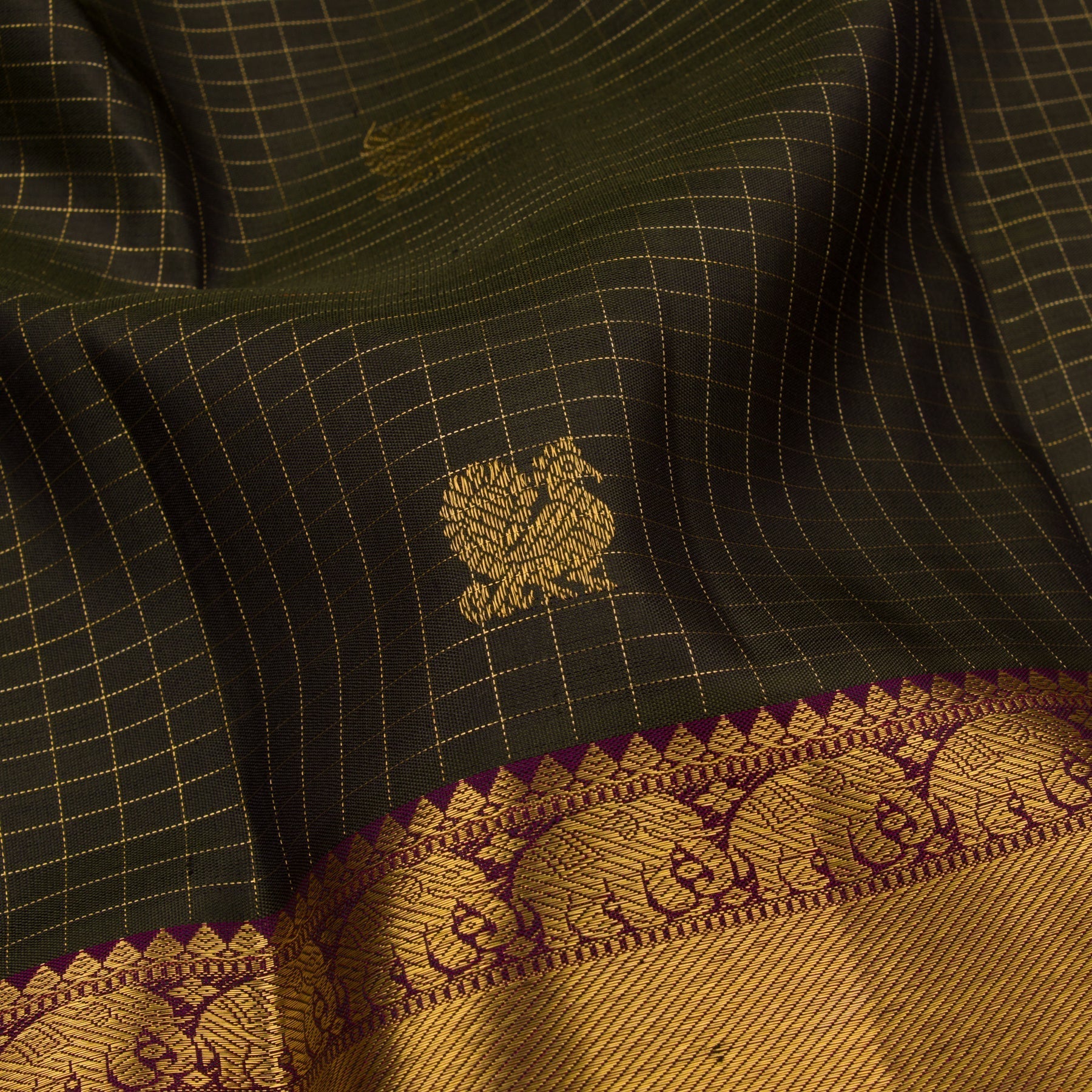 Kanakavalli Kanjivaram Silk Sari 22-599-HS001-12299 - Fabric View