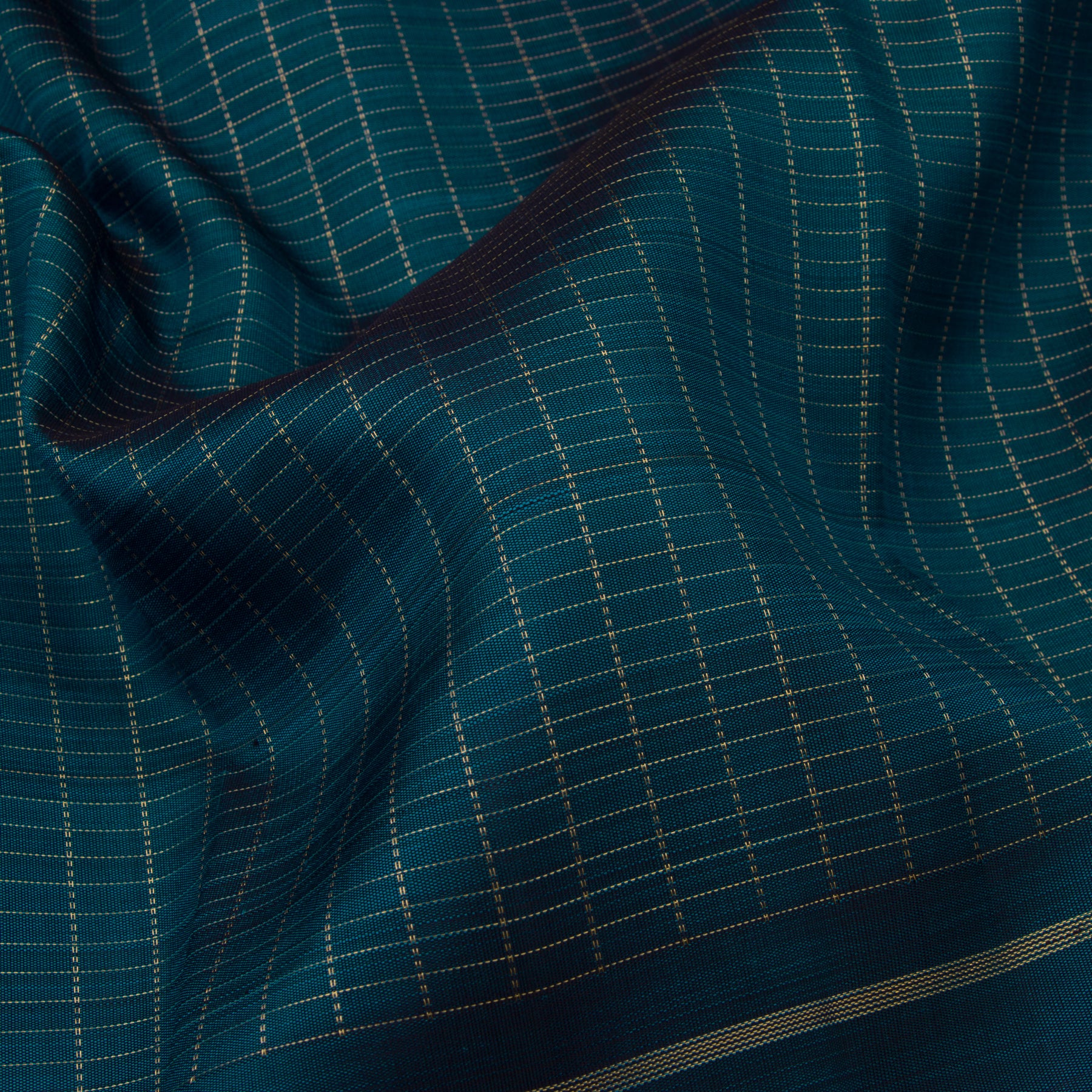 Kanakavalli Kanjivaram Silk Sari 22-611-HS001-11430 - Fabric View