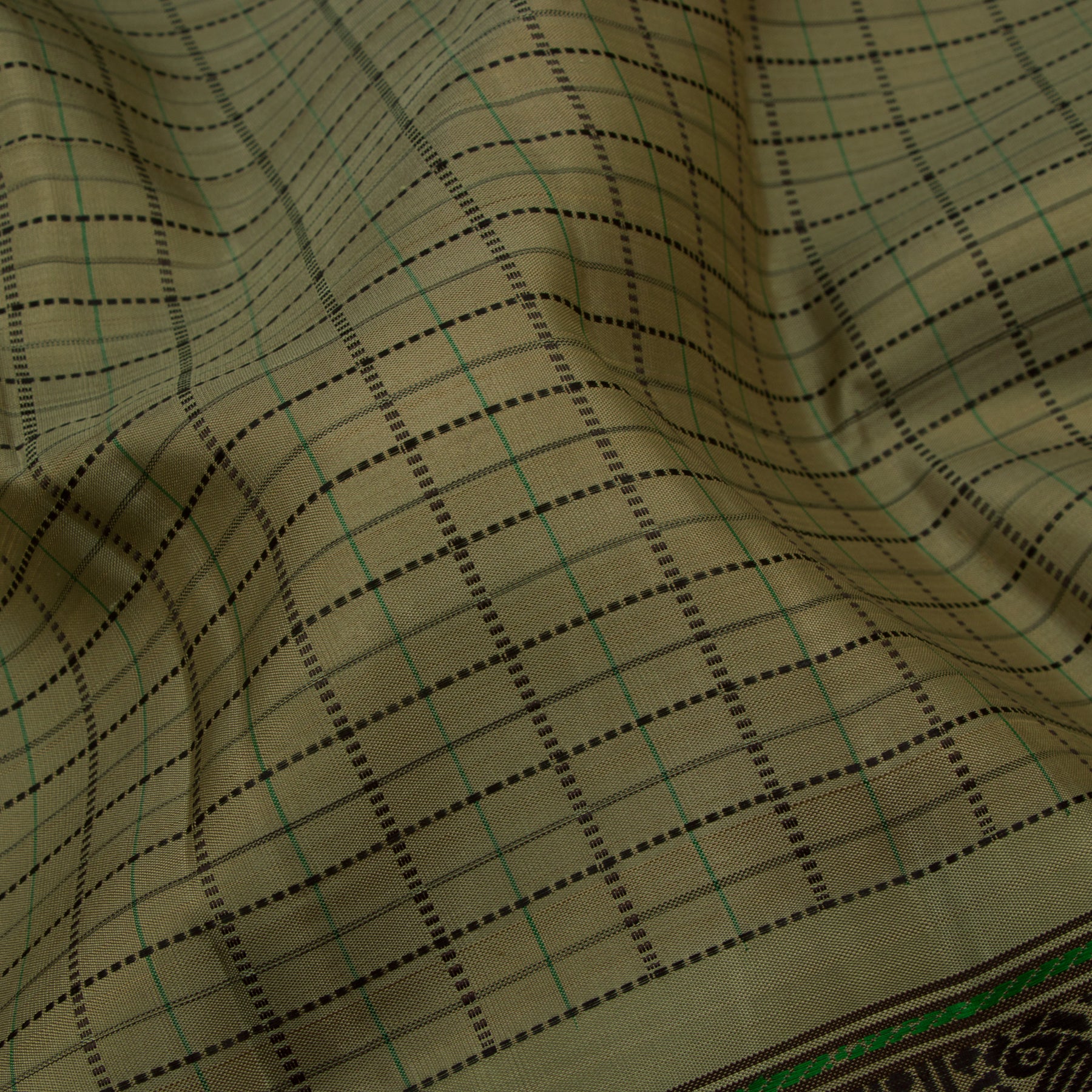 Kanakavalli Kanjivaram Silk Sari 23-041-HS001-01584 - Fabric View