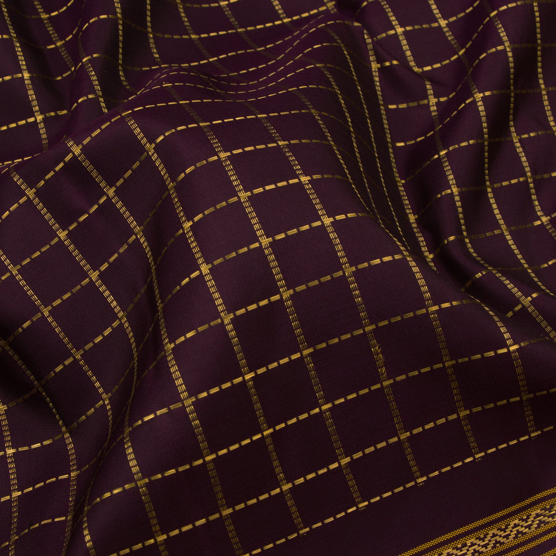 Kanakavalli Kanjivaram Silk Sari 23-041-HS001-03340 - Fabric View
