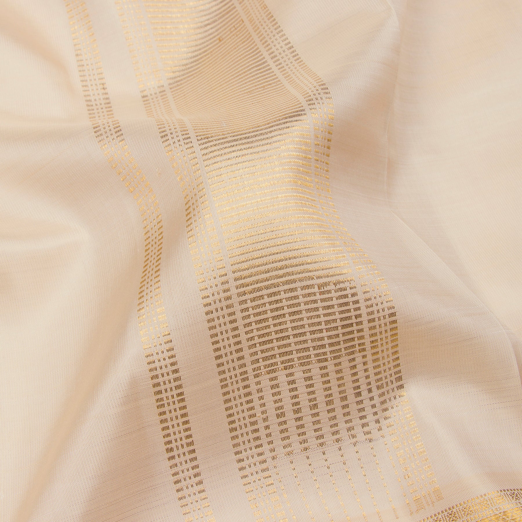 Kanakavalli Kanjivaram Silk Angavastram CO-ORD 23-110-AF001-14138 - Detail Fabric View