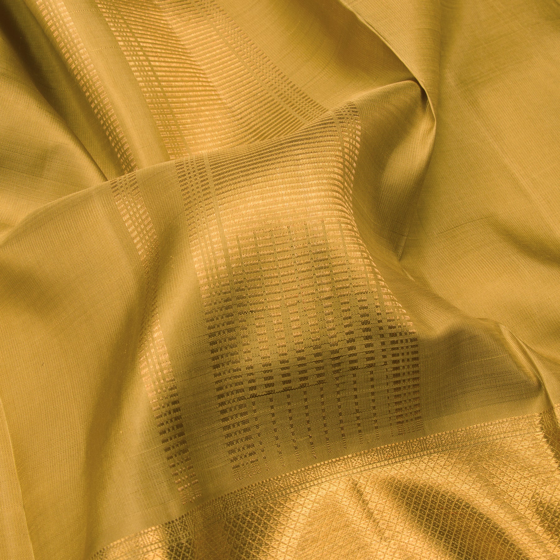 Kanakavalli Kanjivaram Silk Angavastram Set 23-110-HA001-05136 - Detail Fabric View