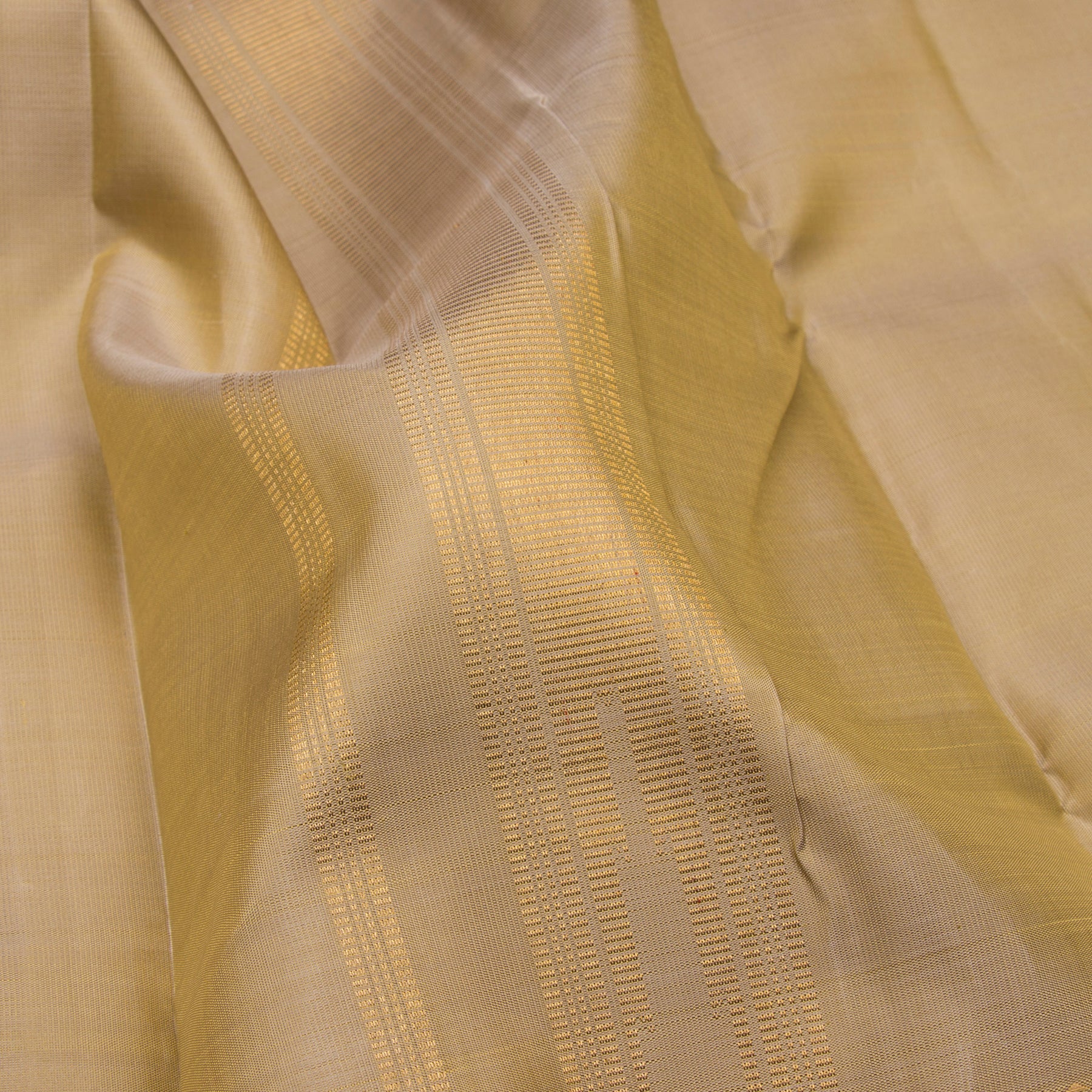 Kanakavalli Kanjivaram Silk Angavastram Set 23-110-HA001-06327 - Detail Fabric View