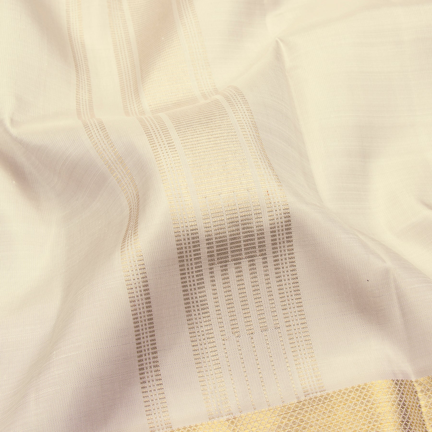 Kanakavalli Kanjivaram Silk Angavastram Set 23-110-HA001-10077 - Detail Fabric View