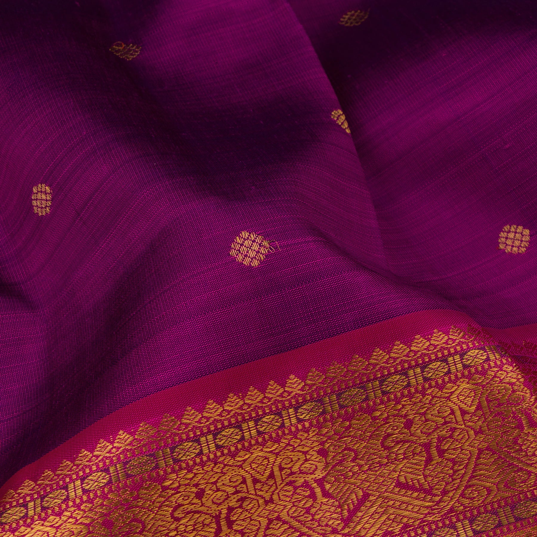 Kanakavalli Kanjivaram Silk Sari 23-110-HS001-00067 - Fabric View