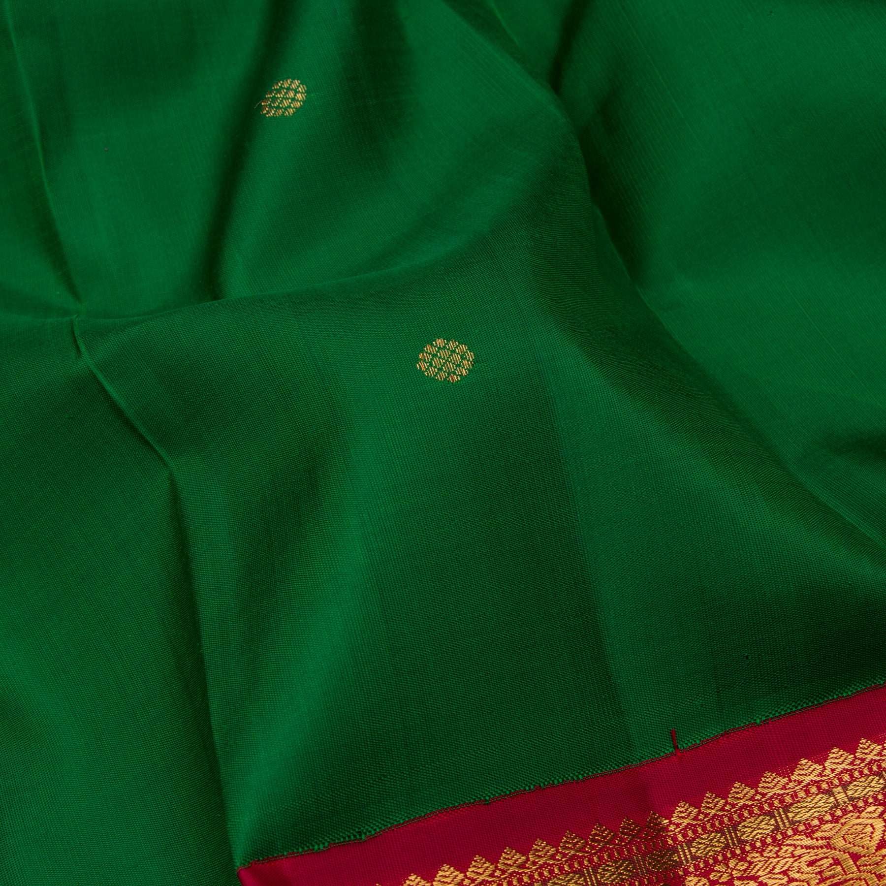 Kanakavalli Kanjivaram Silk Sari 23-110-HS001-07022 - Fabric View