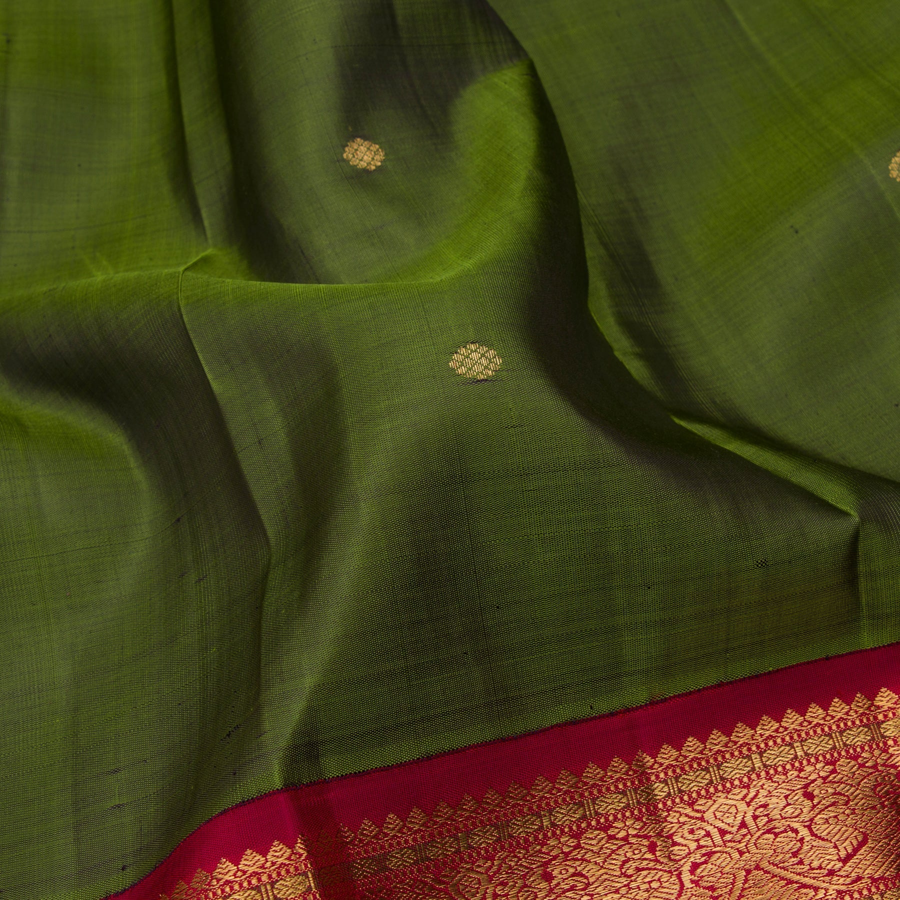 Kanakavalli Kanjivaram Silk Sari 23-110-HS001-08306 - Fabric View