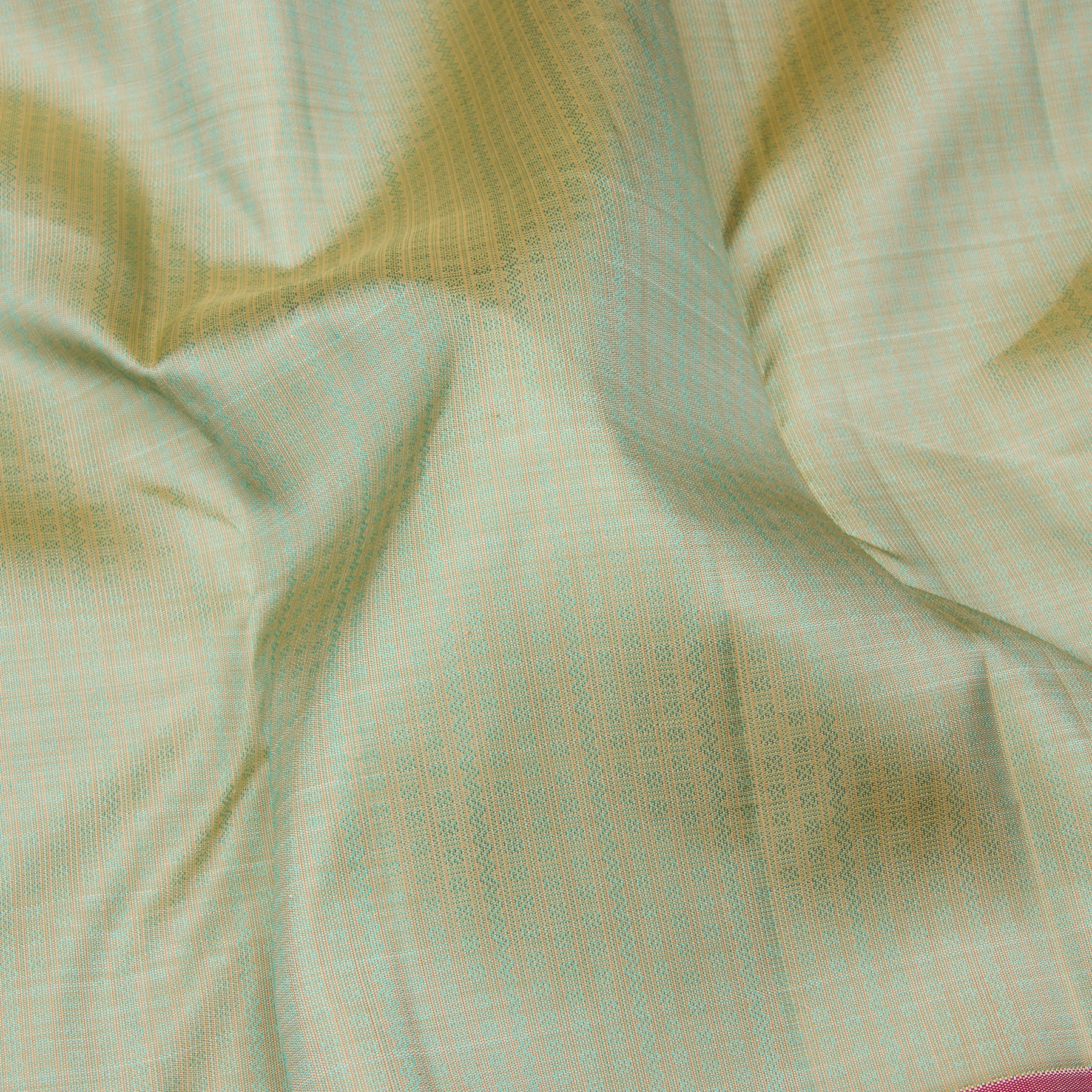 Kanakavalli Kanjivaram Silk Sari 23-110-HS001-09206 - Fabric View