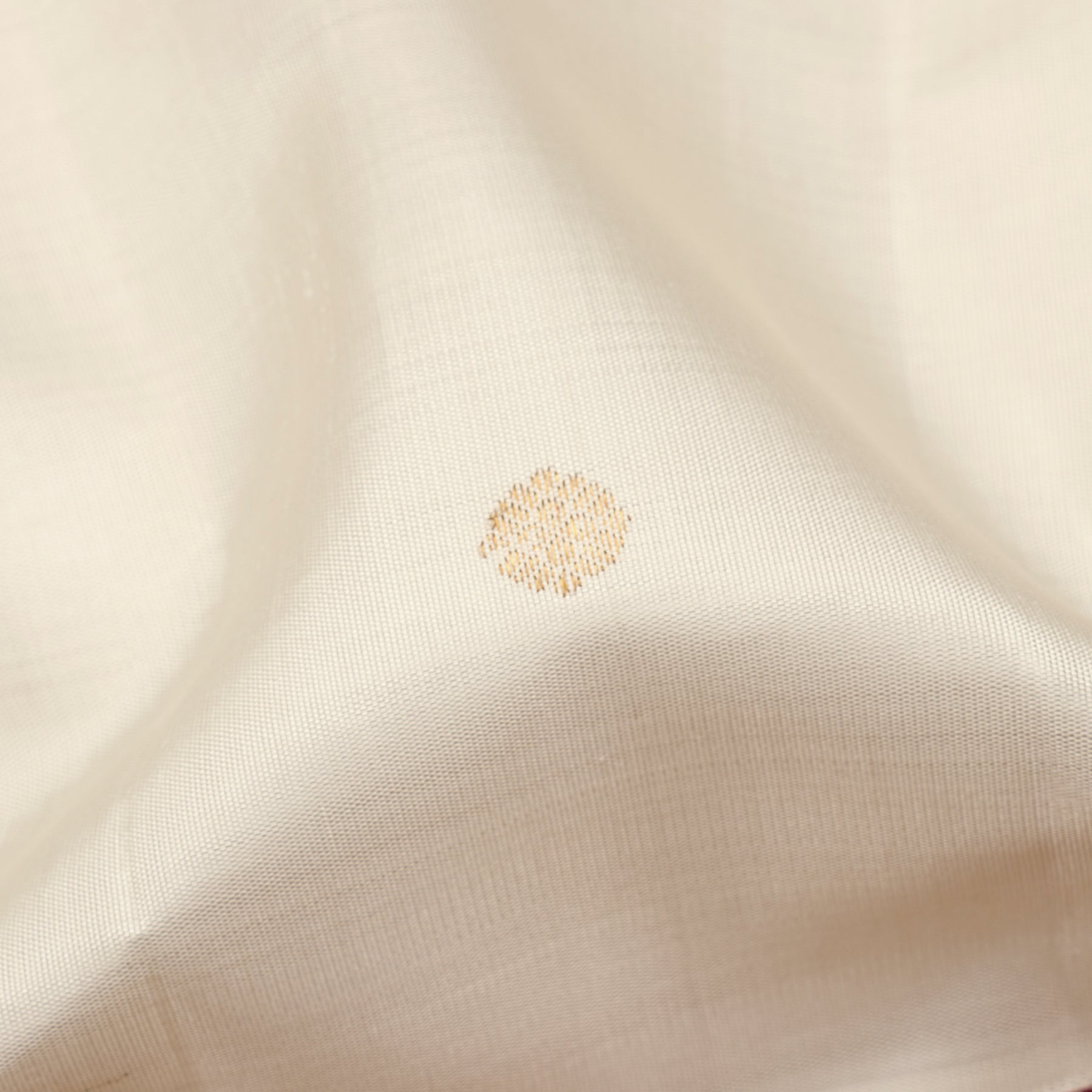 Kanakavalli Kanjivaram Silk Sari 23-110-HS001-13588 - Fabric View