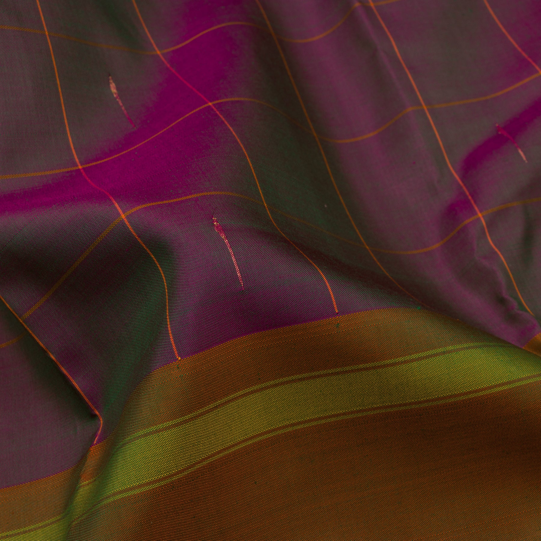 Kanakavalli Kanjivaram Silk Sari 23-560-HS001-03281 - Fabric View