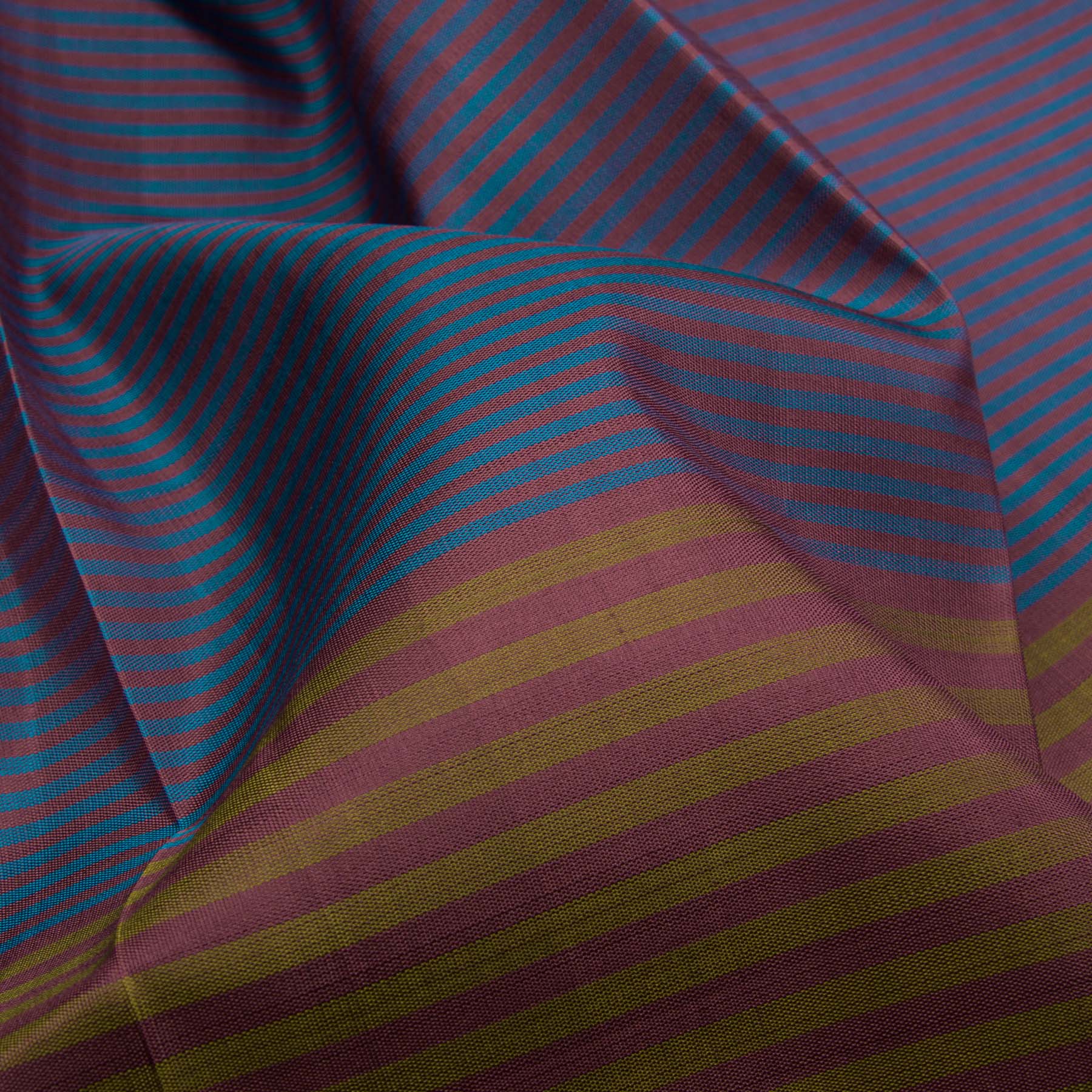 Kanakavalli Kanjivaram Silk Sari 22-595-HS001-01625 - Fabric View