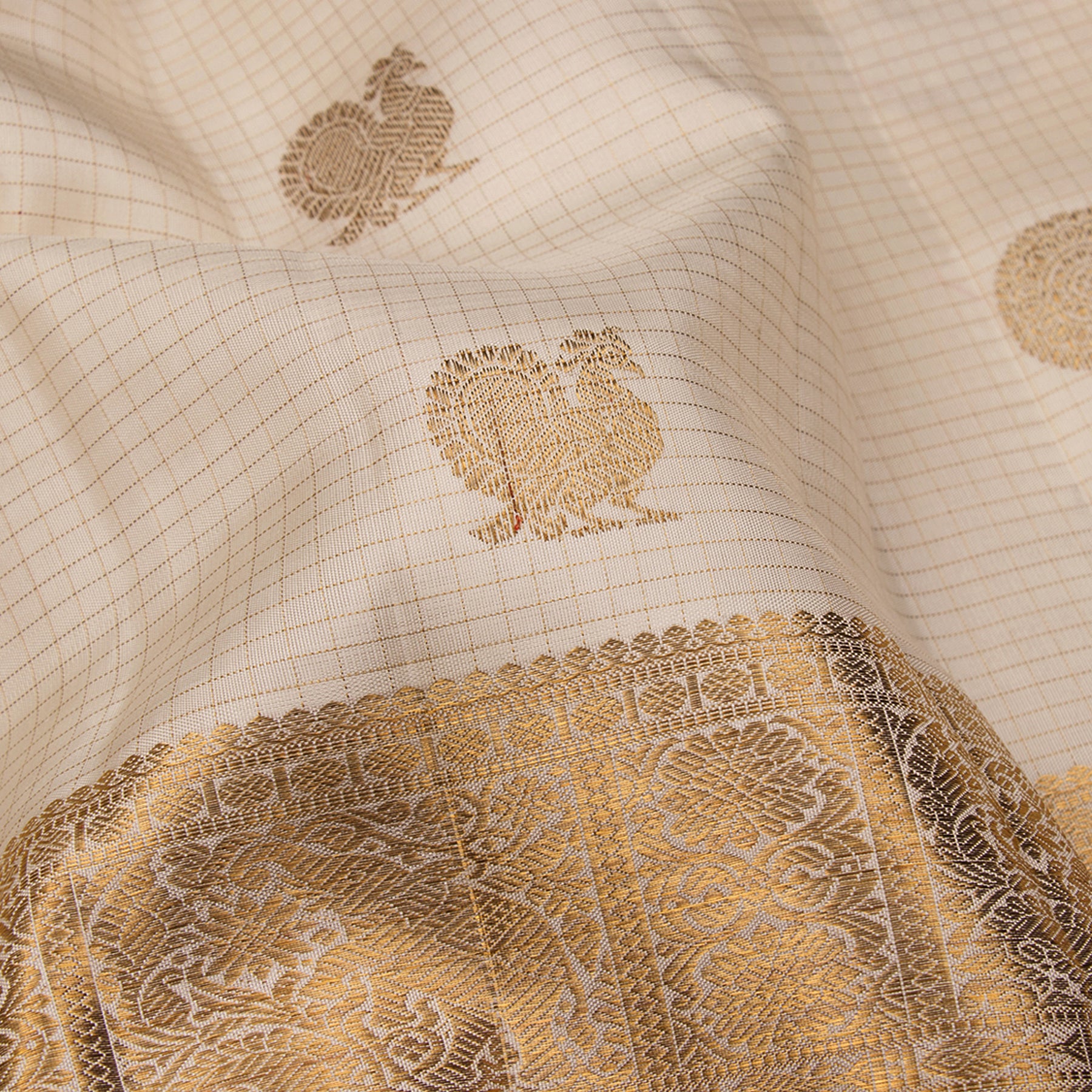 Kanakavalli Kanjivaram Silk Sari 23-595-HS001-03622 - Fabric View