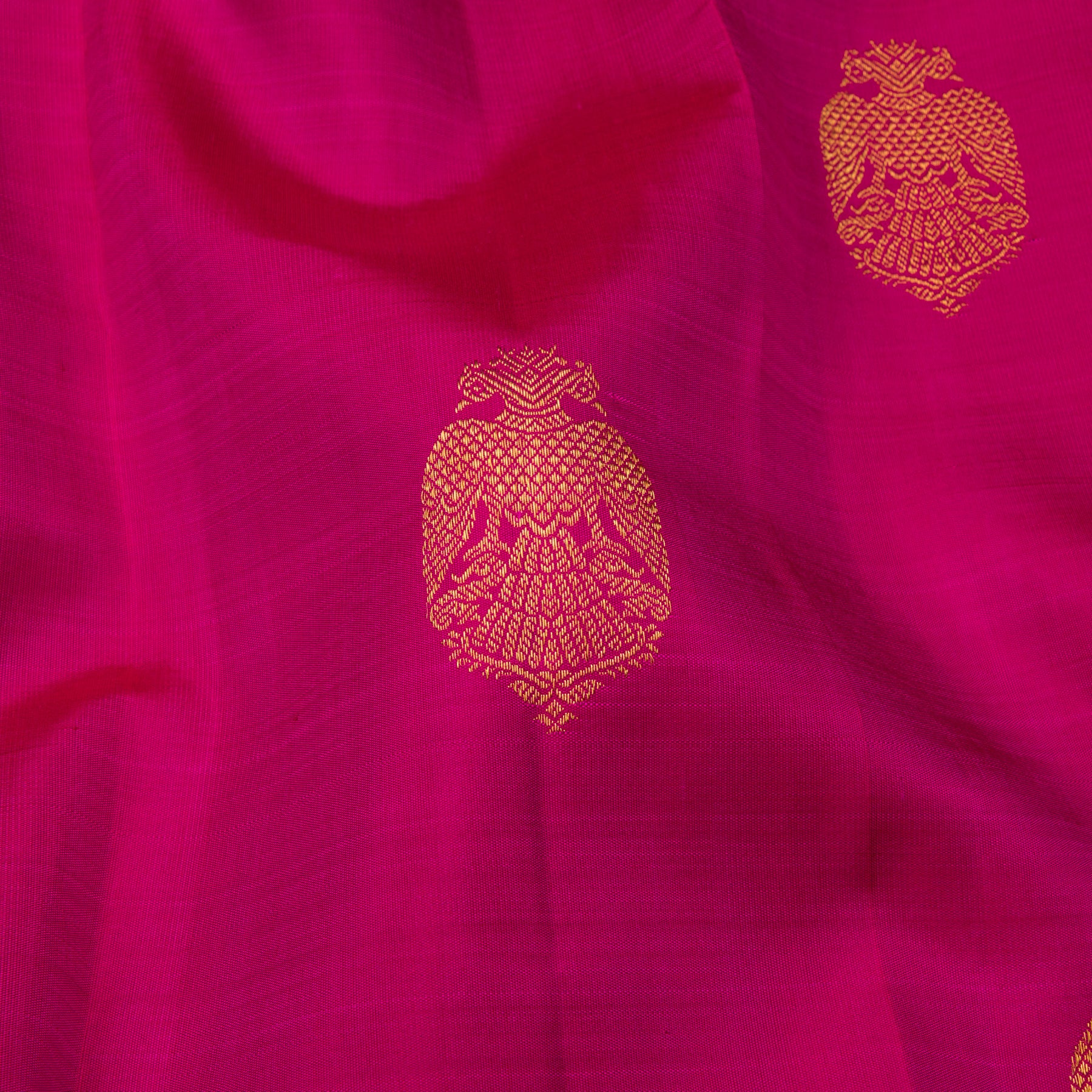 Kanakavalli Kanjivaram Silk Sari 23-595-HS001-13643 - Fabric View
