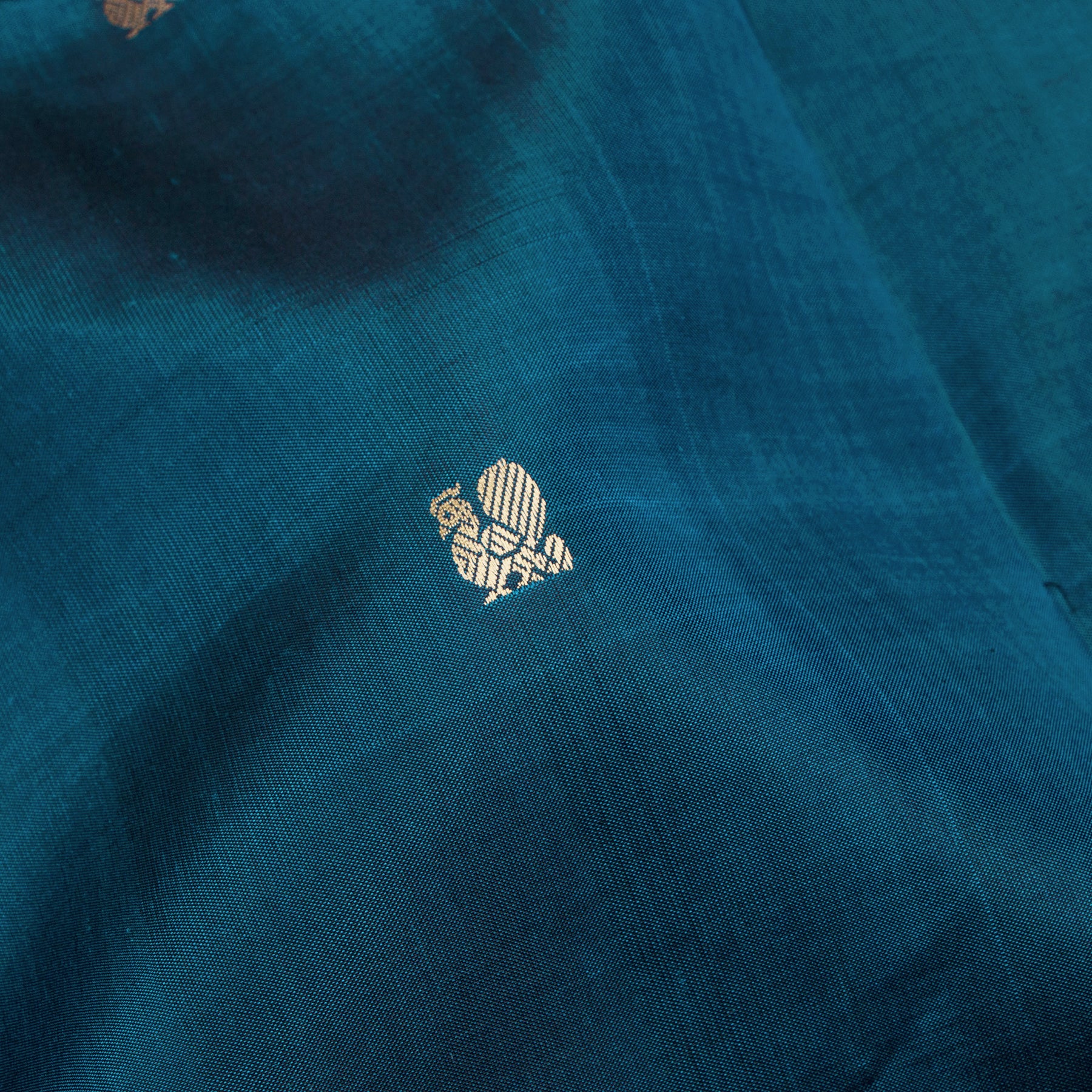 Kanakavalli Silk Blouse Length 23-598-HB002-05656 - Fabric View