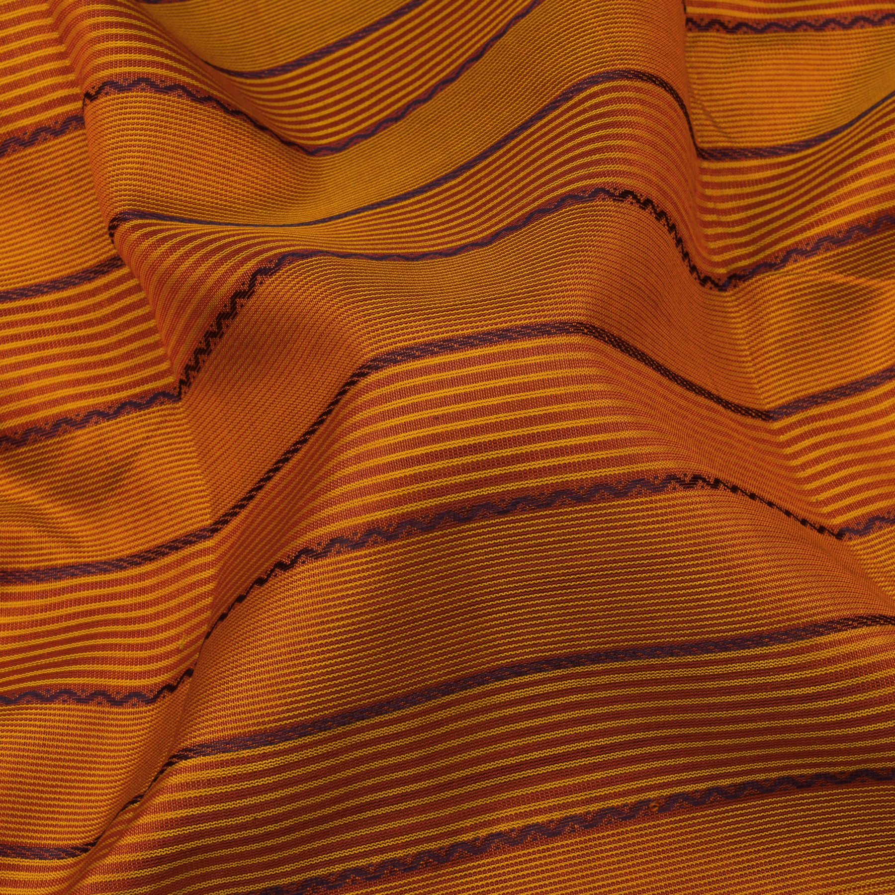 Kanakavalli Silk/Cotton Sari 23-598-HS005-14692 - Fabric View