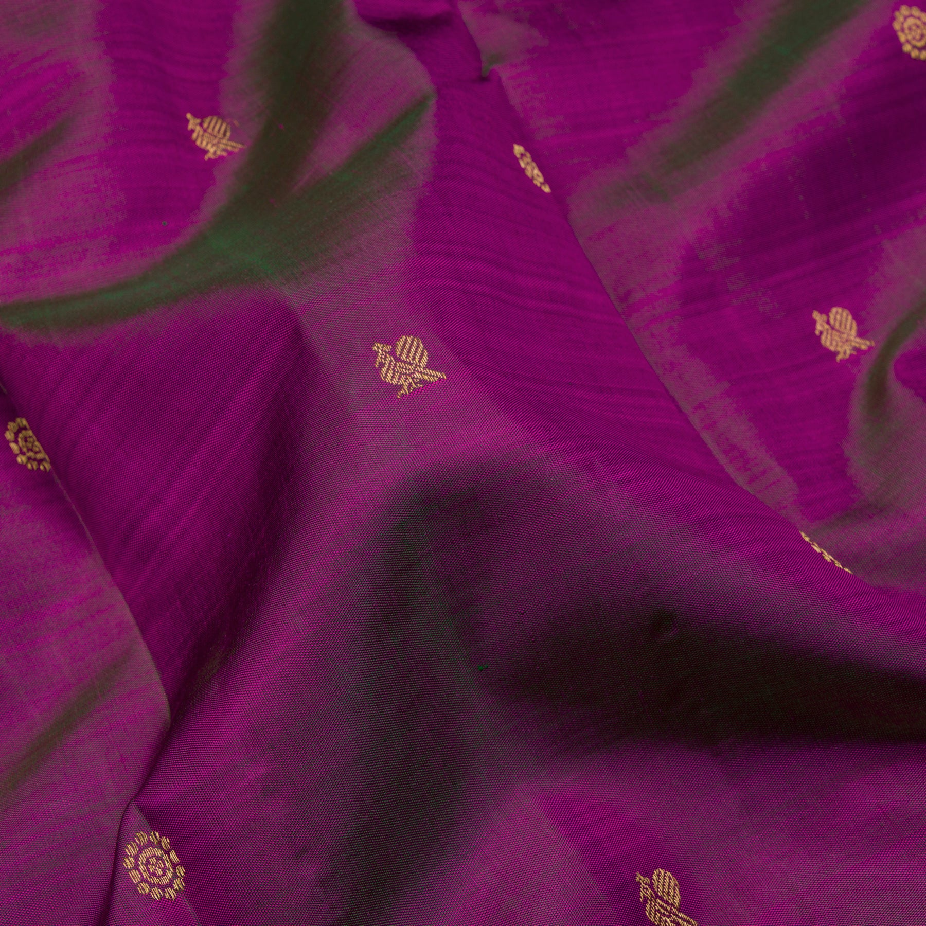 Kanakavalli Kanjivaram Silk Sari 23-599-HS001-00703 - Fabric View