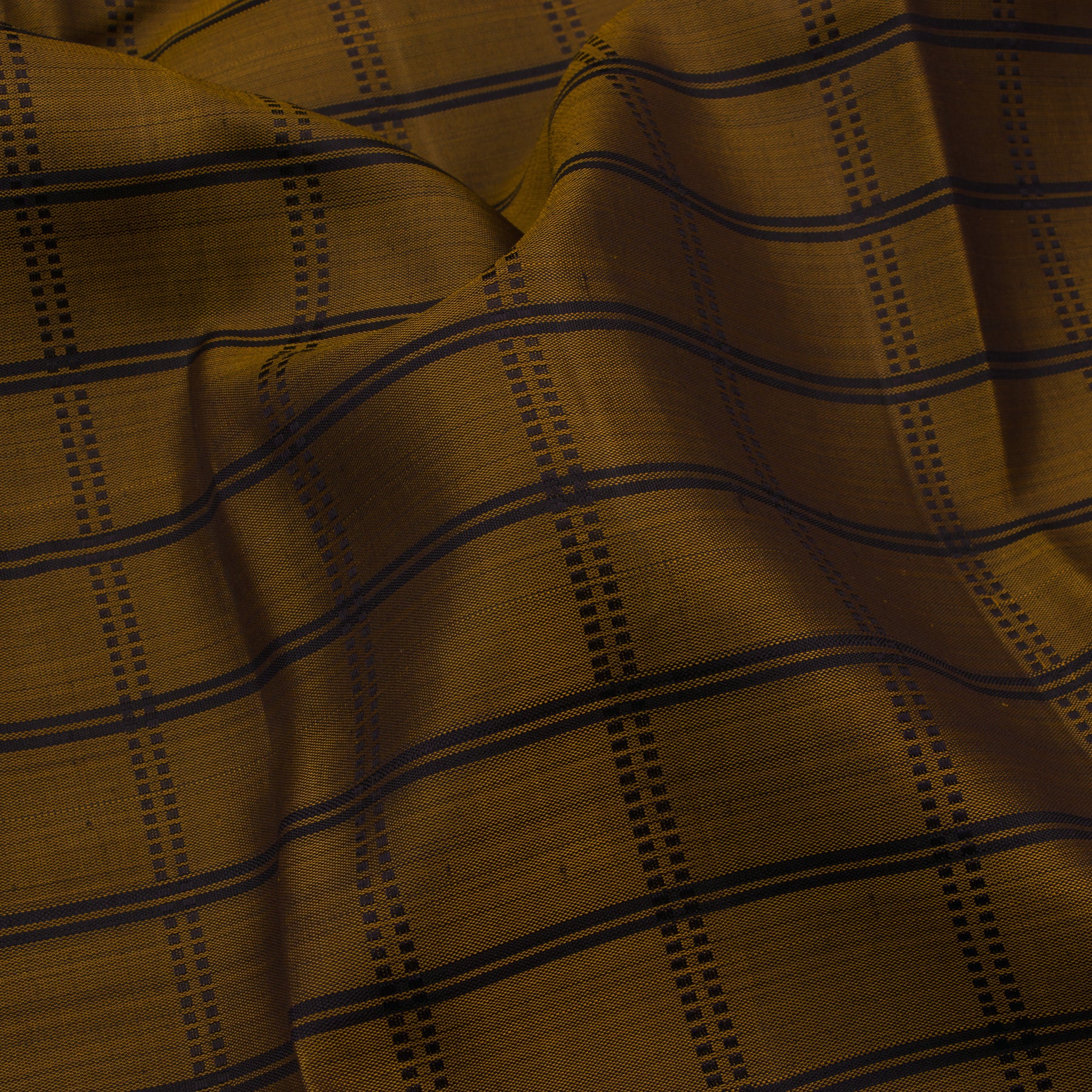 Kanakavalli Kanjivaram Silk Sari 23-599-HS001-01906 - Fabric View