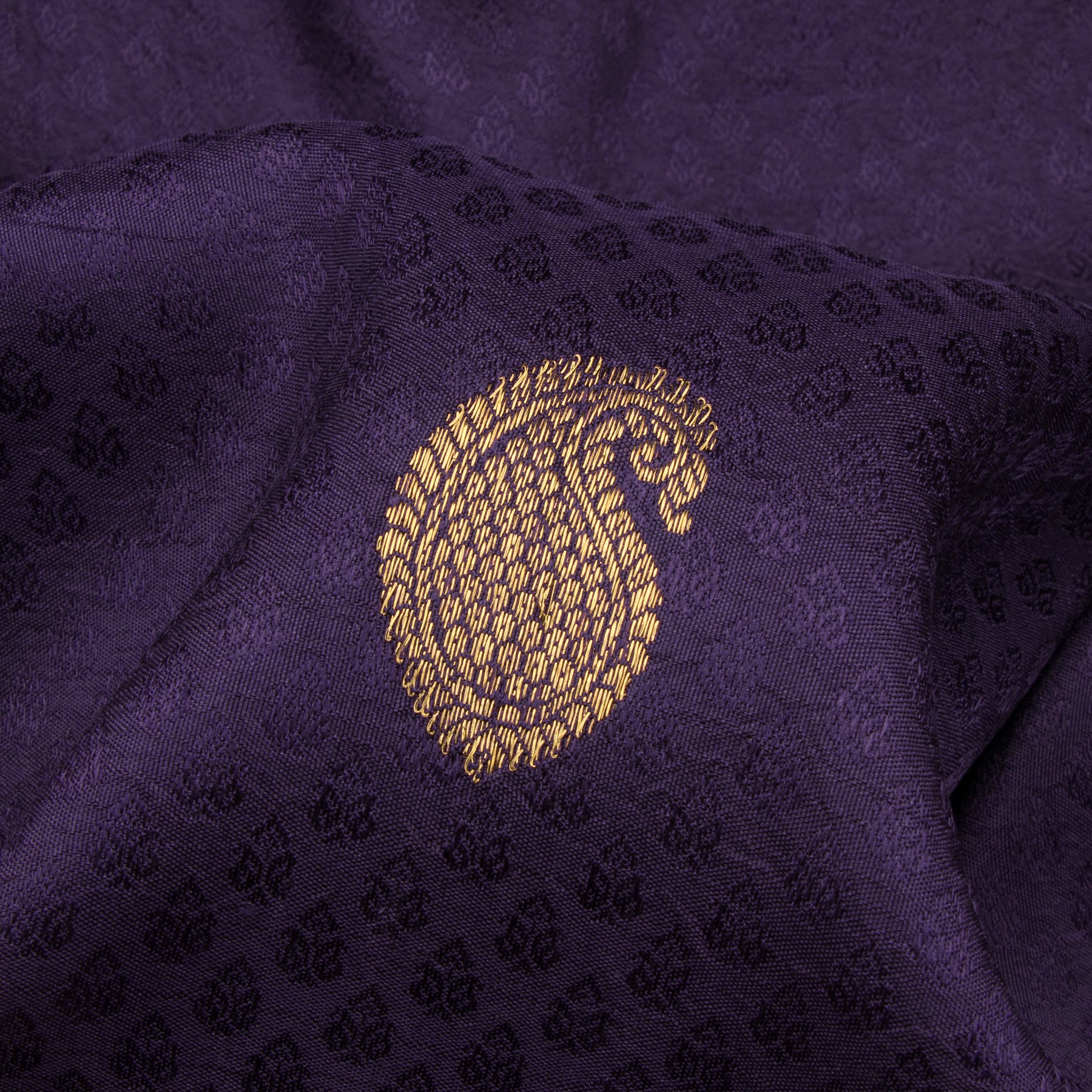 Kanakavalli Kanjivaram Silk Sari 23-599-HS001-09769 - Fabric View