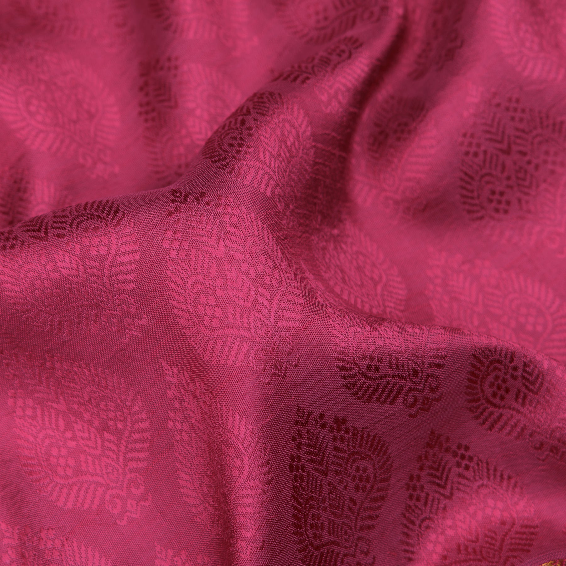 Kanakavalli Kanjivaram Silk Sari 23-599-HS001-12331 - Fabric View