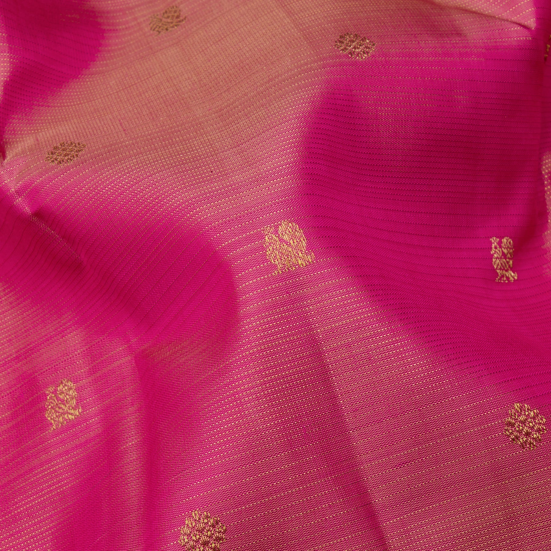 Kanakavalli Kanjivaram Silk Sari 23-599-HS001-14398 - Fabric View