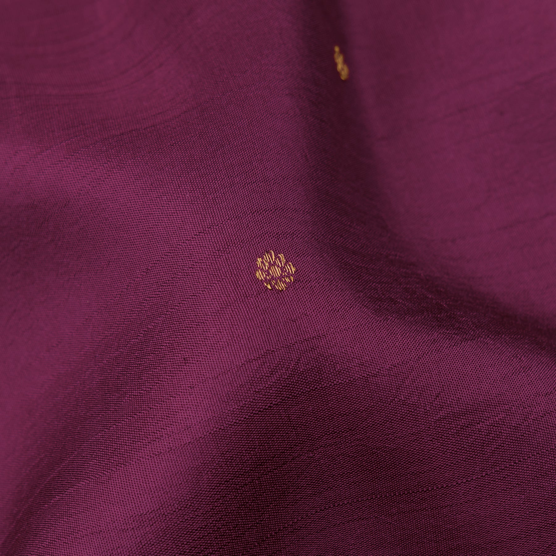 Kanakavalli Kanjivaram Silk Sari 23-611-HS001-01532 - Fabric View