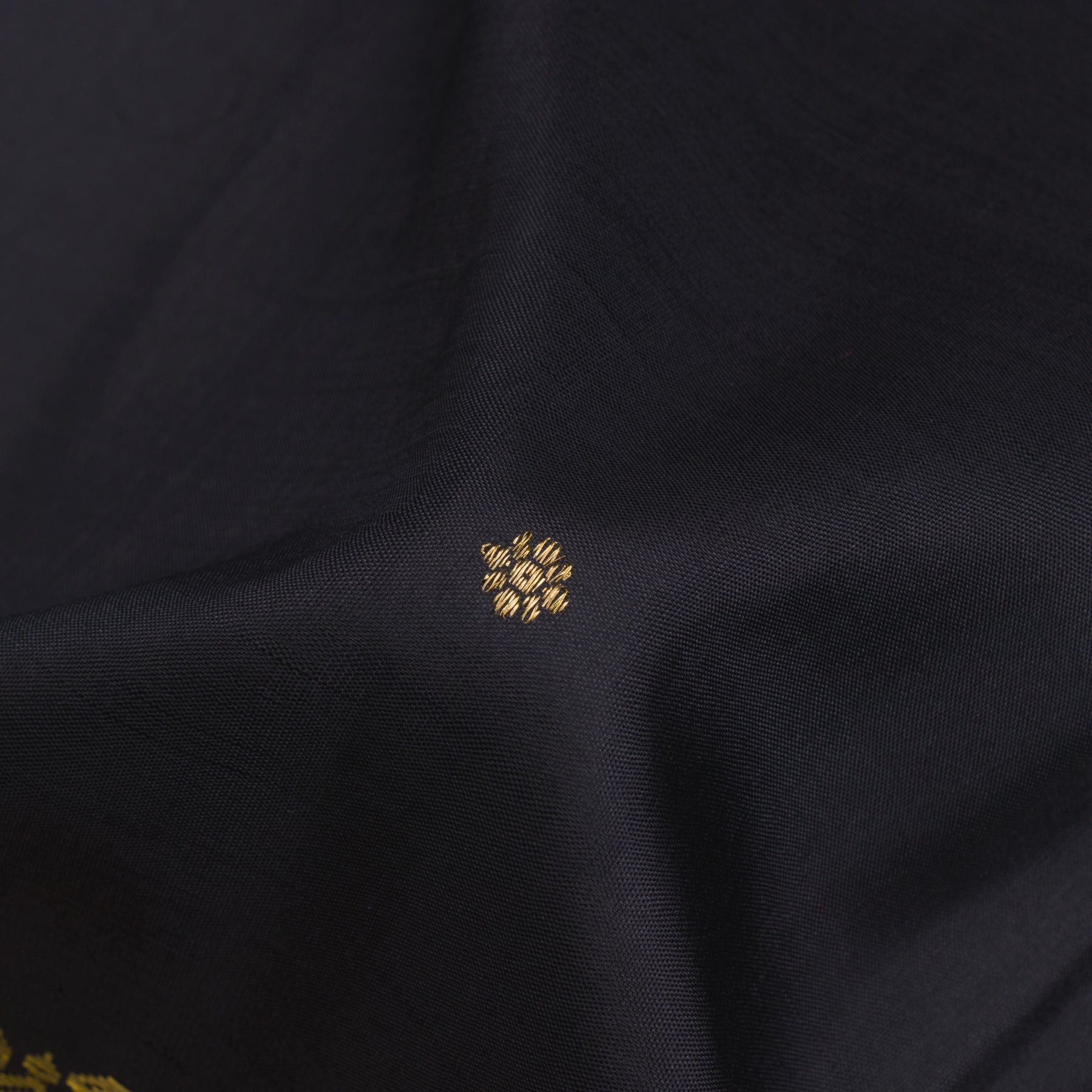Kanakavalli Kanjivaram Silk Sari 23-611-HS001-09156 - Fabric View