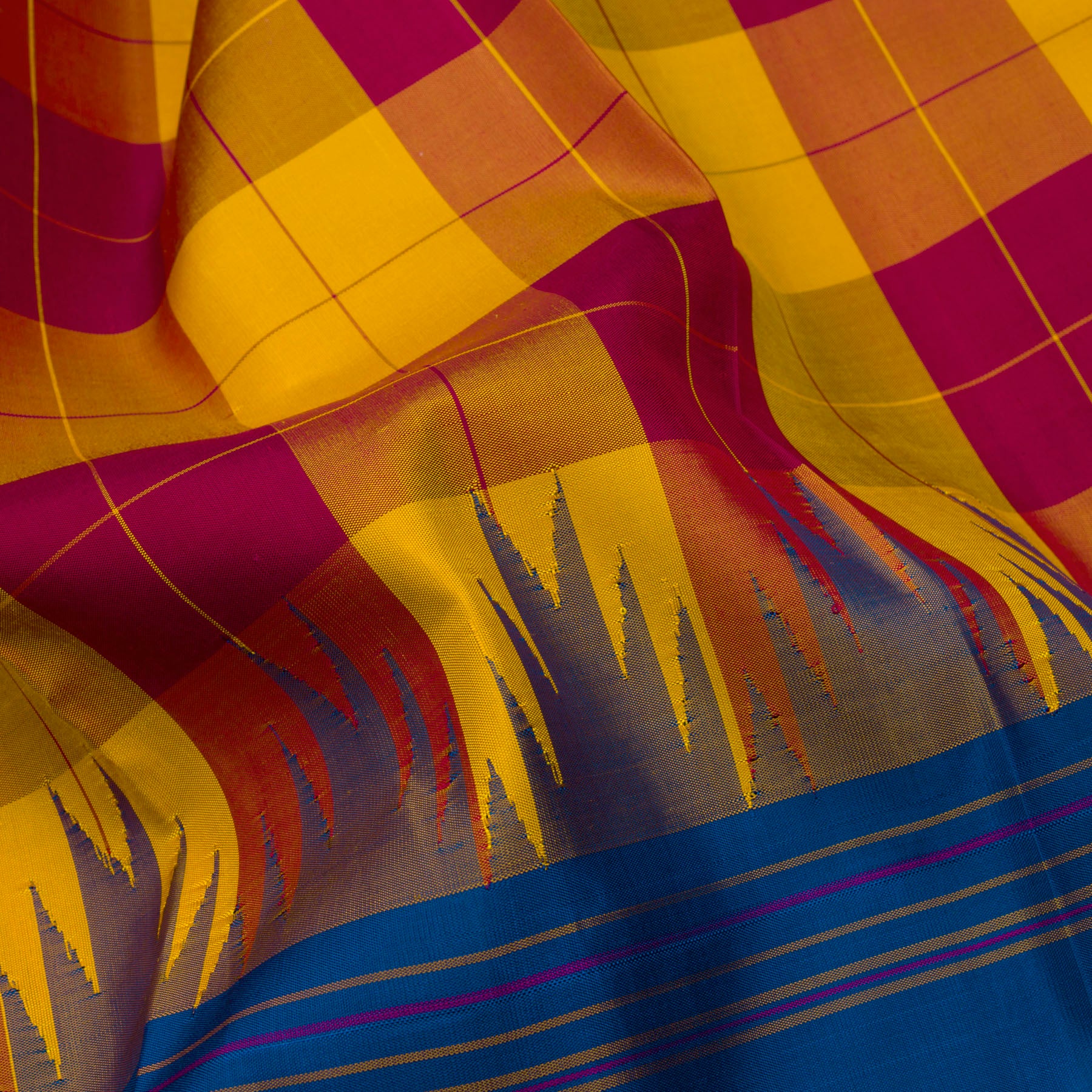 Kanakavalli Kanjivaram Silk Sari 23-613-HS001-07051 - Fabric View