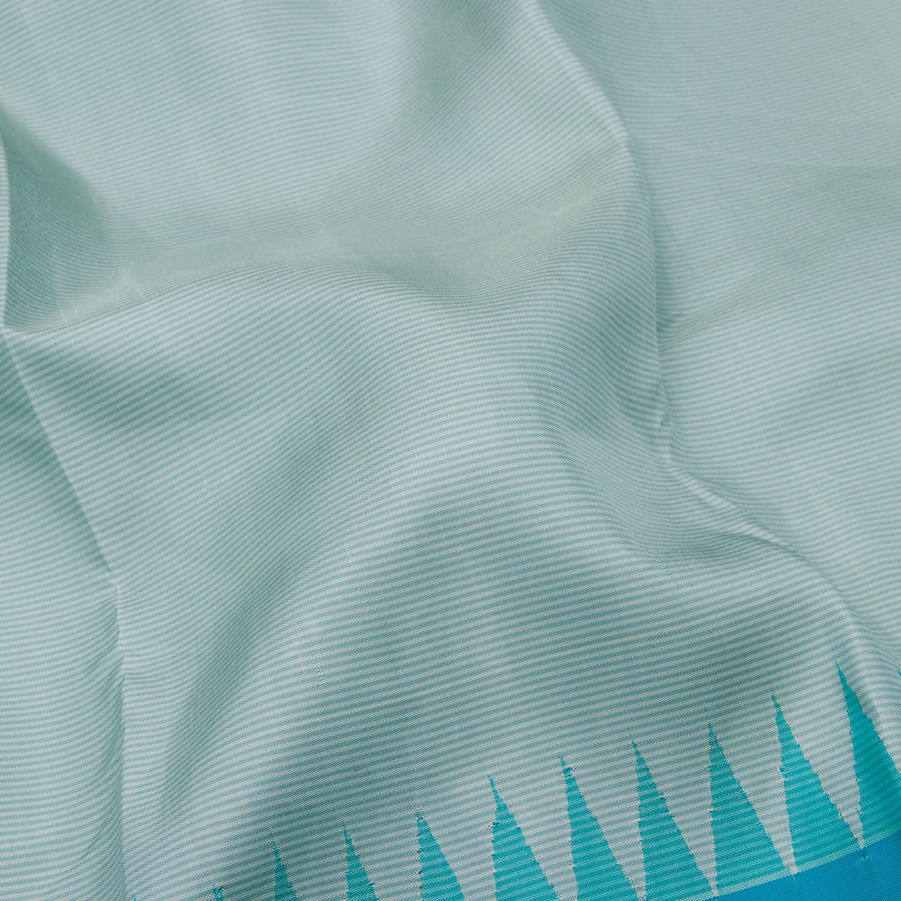 Kanakavalli Kanjivaram Silk Sari 23-613-HS001-12023 - Fabric View