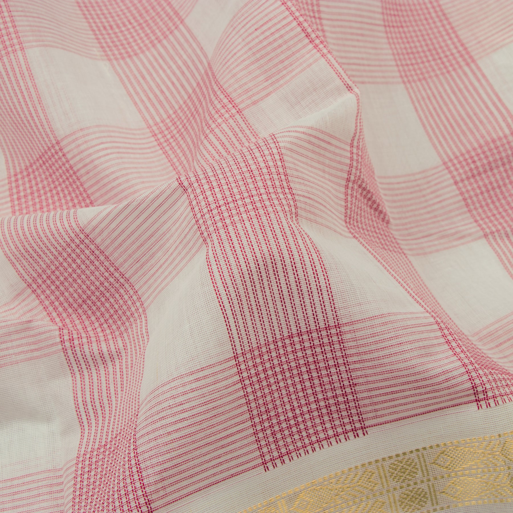 Kanakavalli Kanchi Cotton Sari 23-613-HS003-03417 - Fabric View